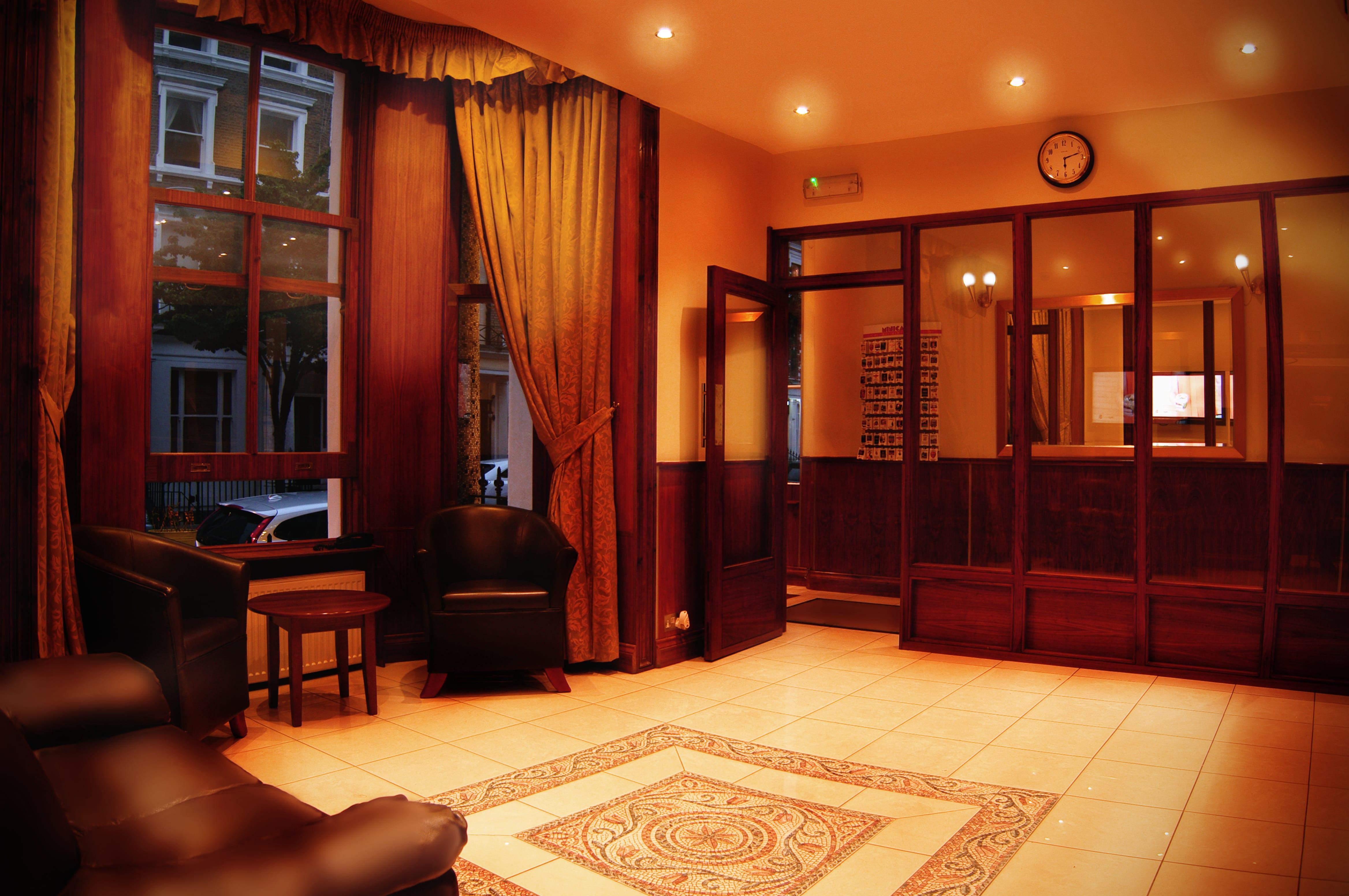 Westbury Hotell