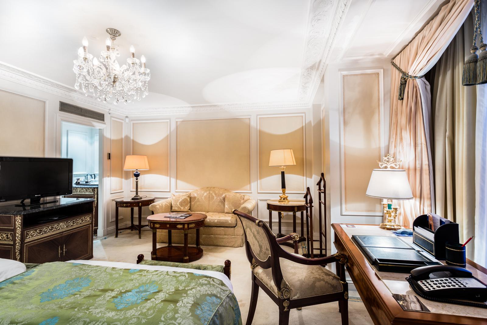 Bentley Hotel London