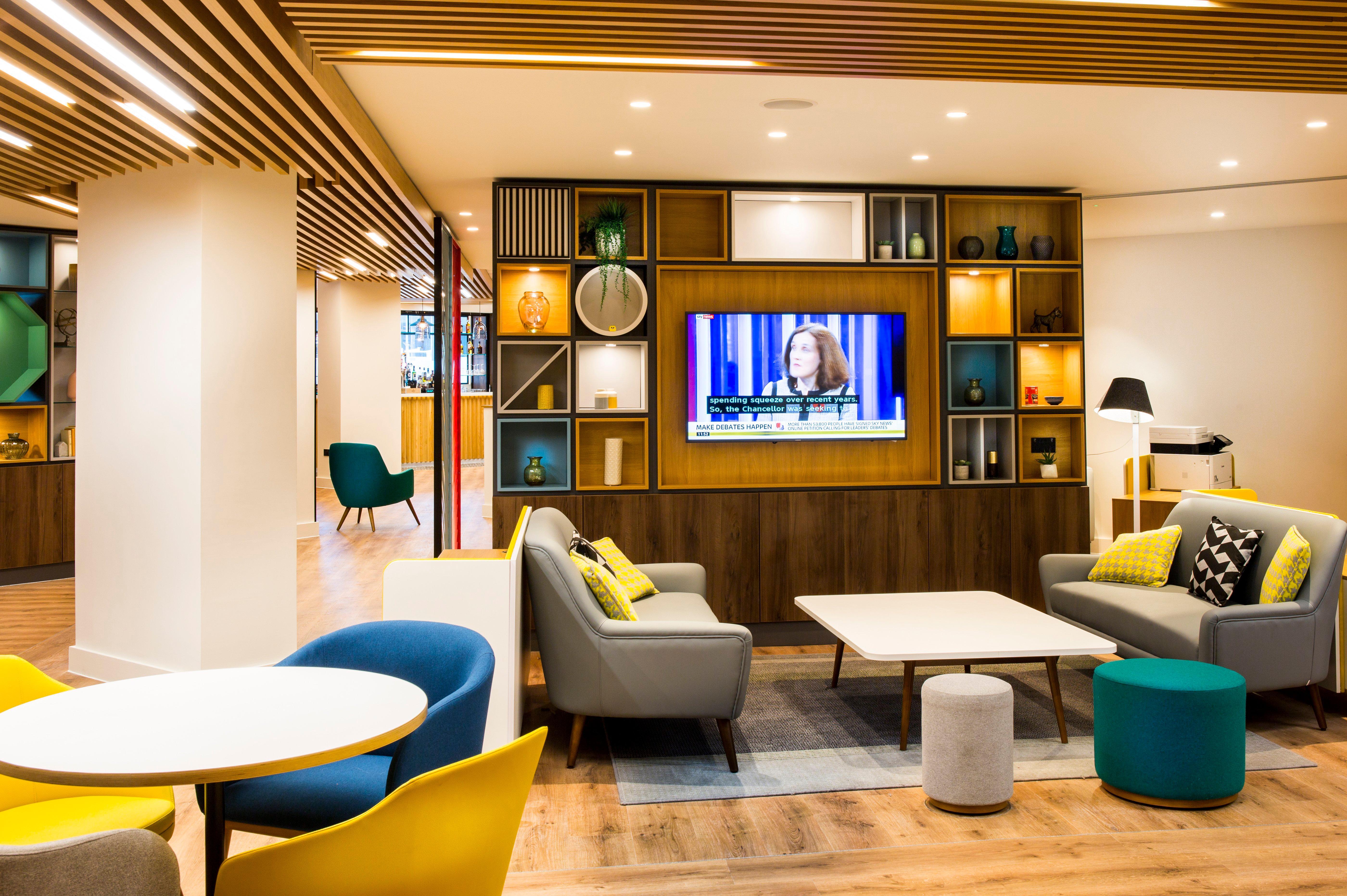 - Wembley, An Ihg Londen
