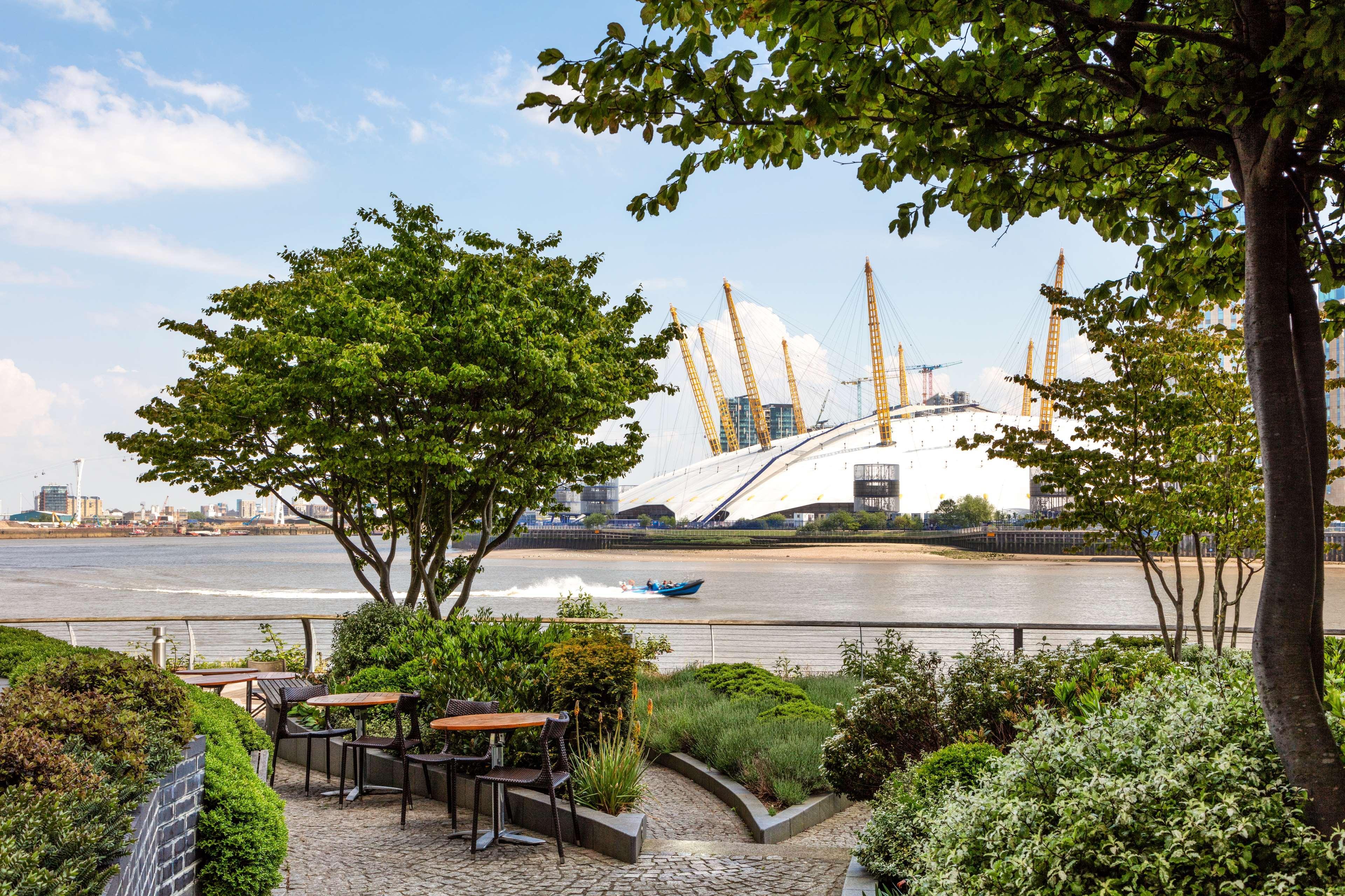 Radisson Blu Hotel, Canary Wharf East 4* London