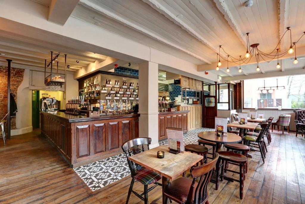 Hostel Publove @ The Exmouth Arms, Euston *