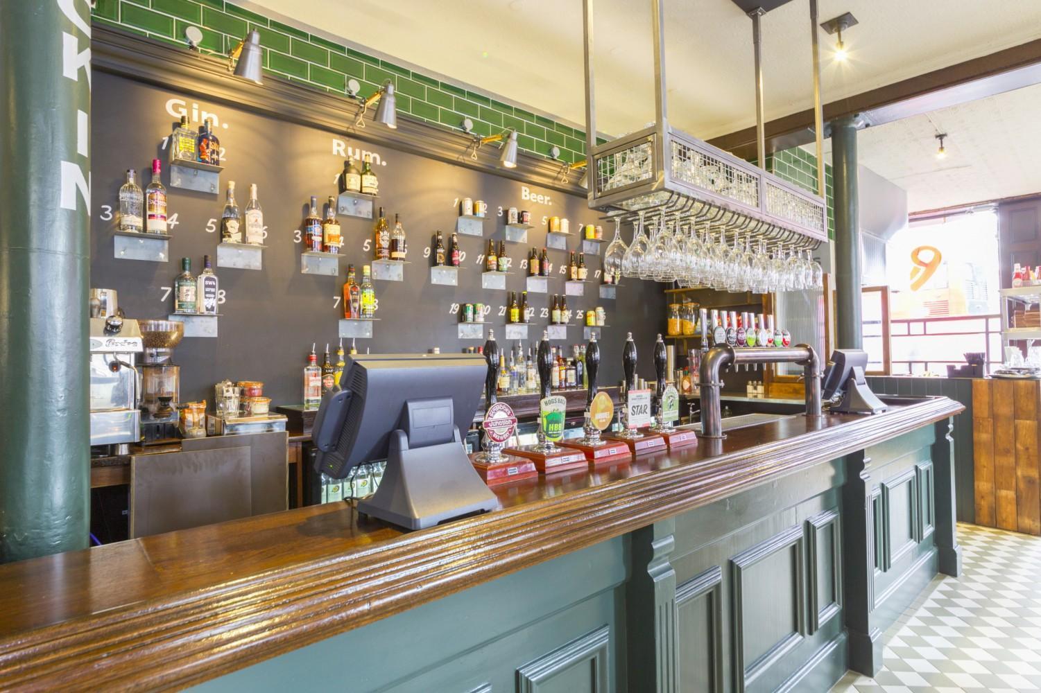 Publove @ The Man, Paddington Hostel *