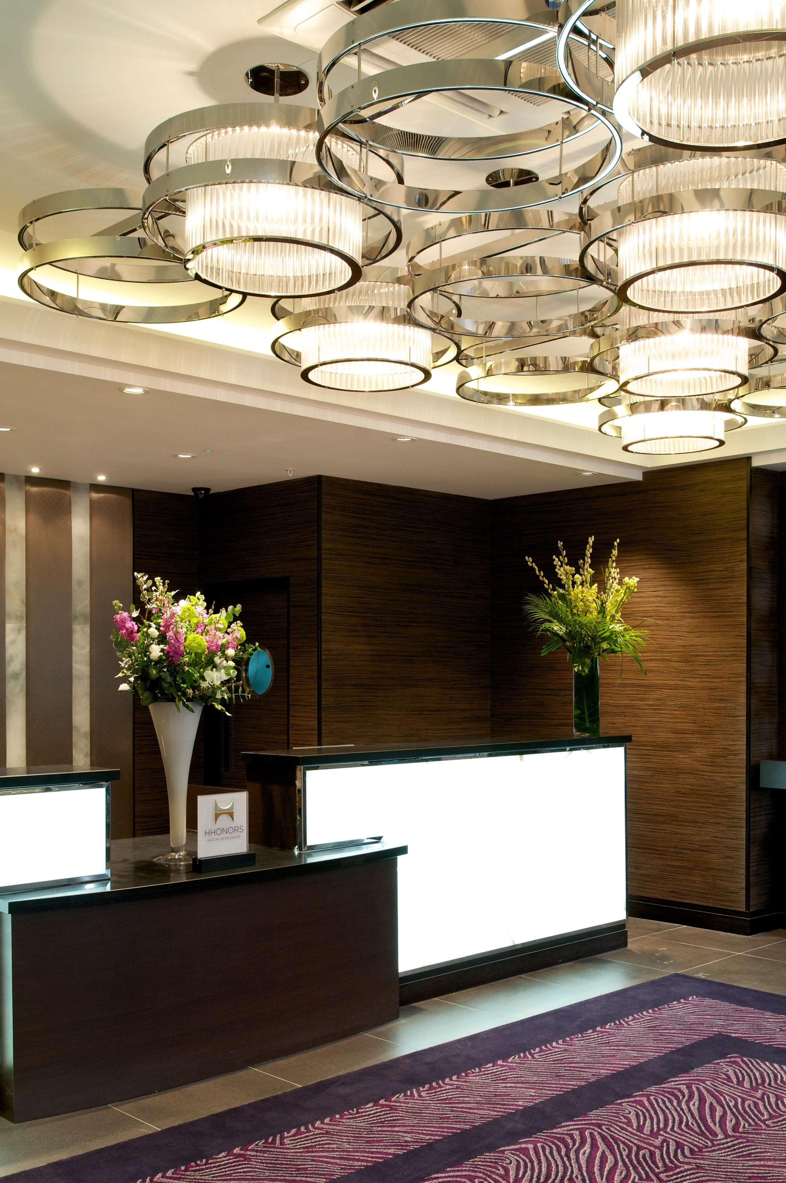 Doubletree By Hilton Victoria Hotell 4*
