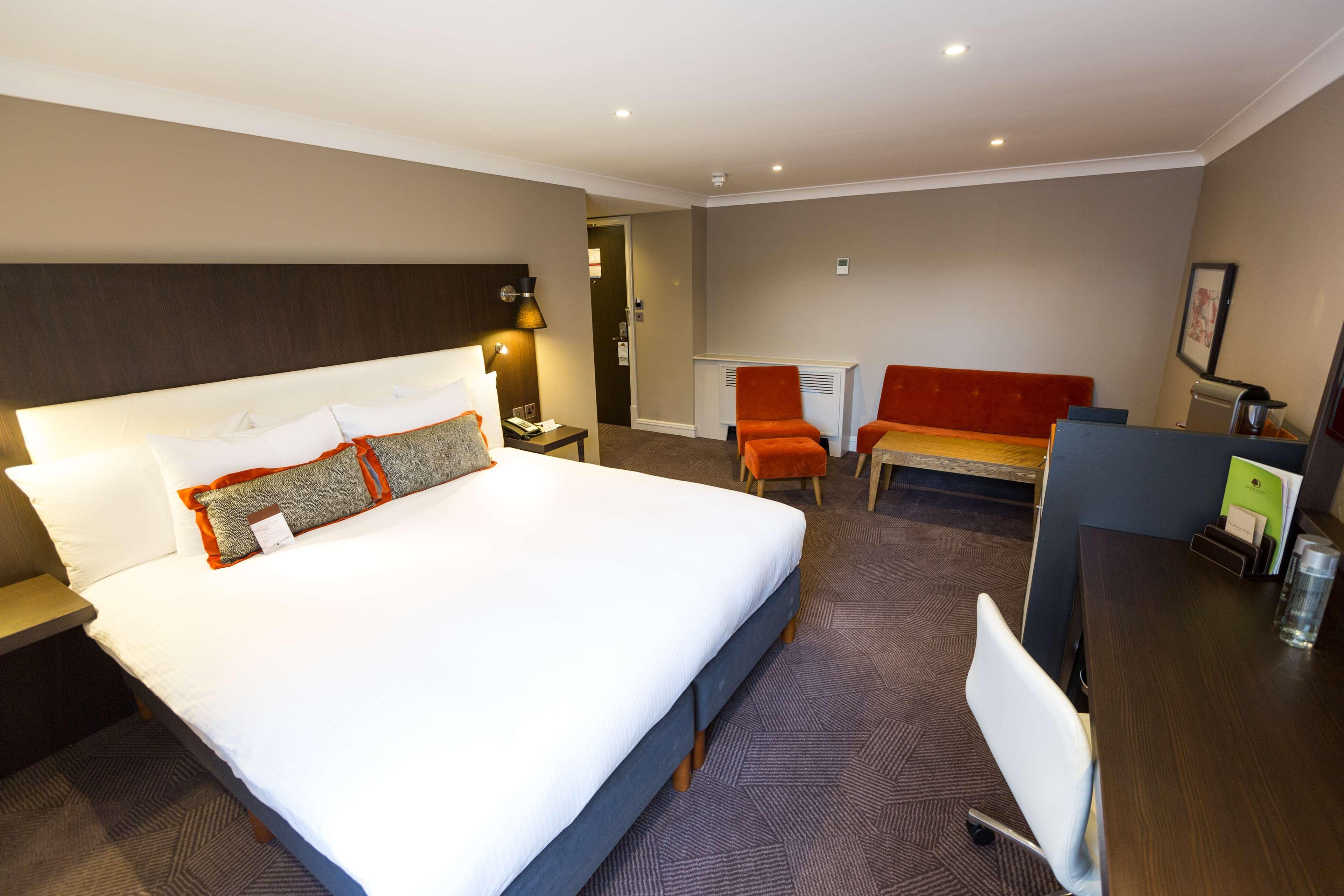 Doubletree By Hilton Ealing