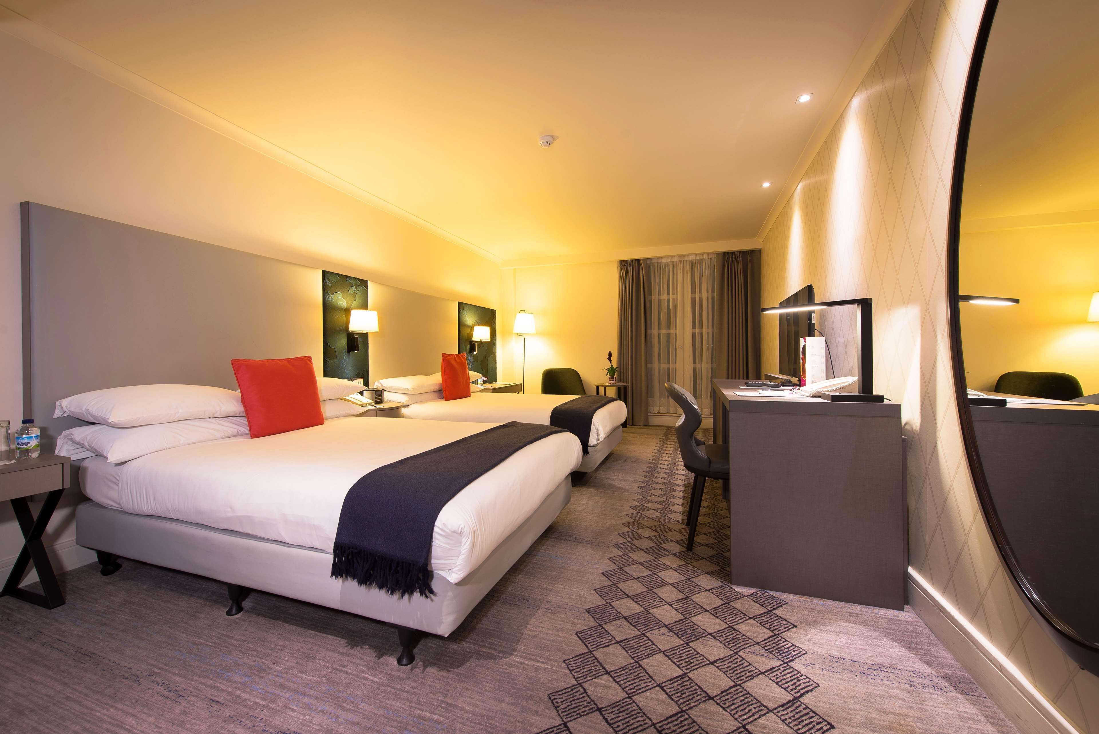 Doubletree By Hilton Kensington Hotel London