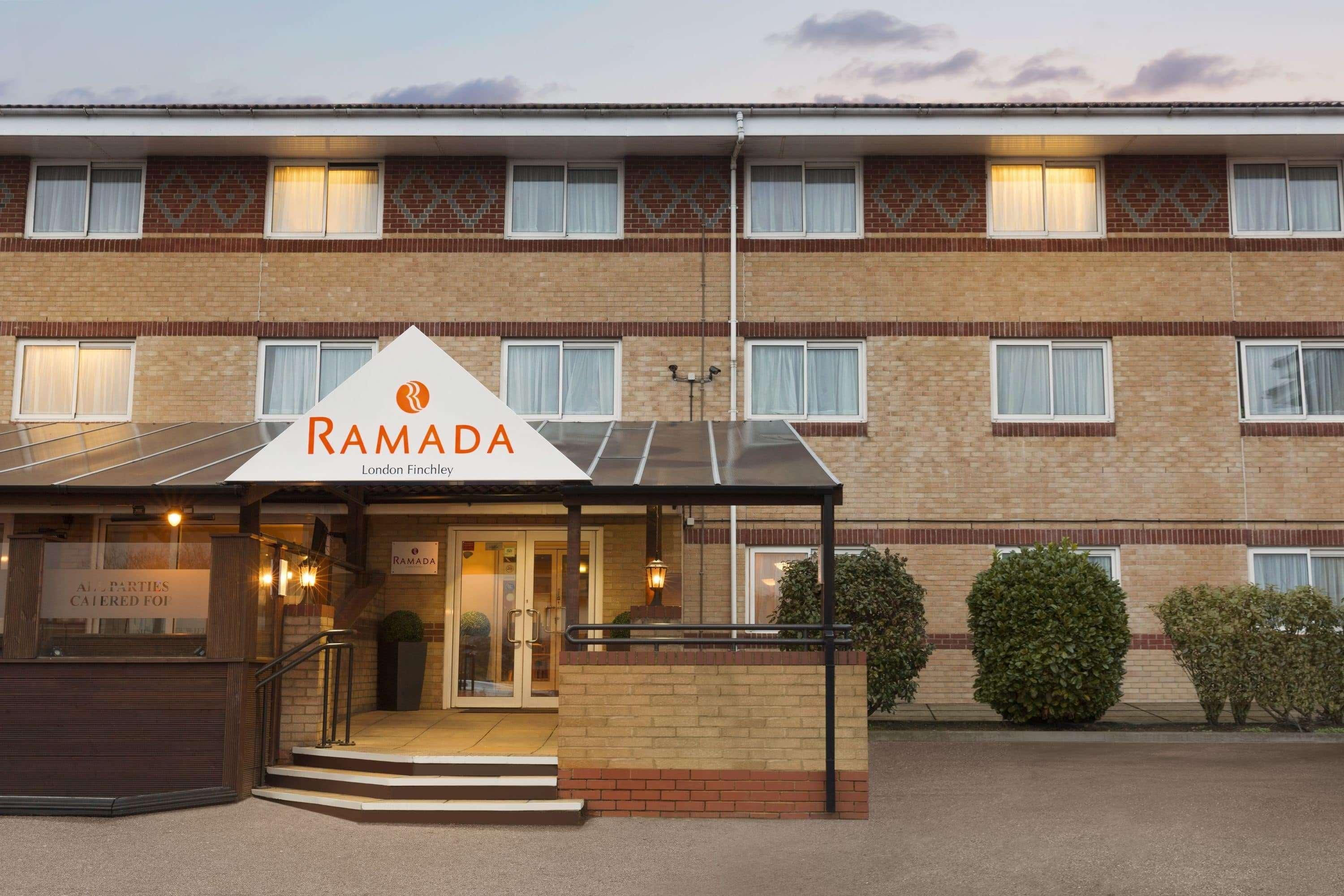 Oyo Flagship Finchley Hotel 4*