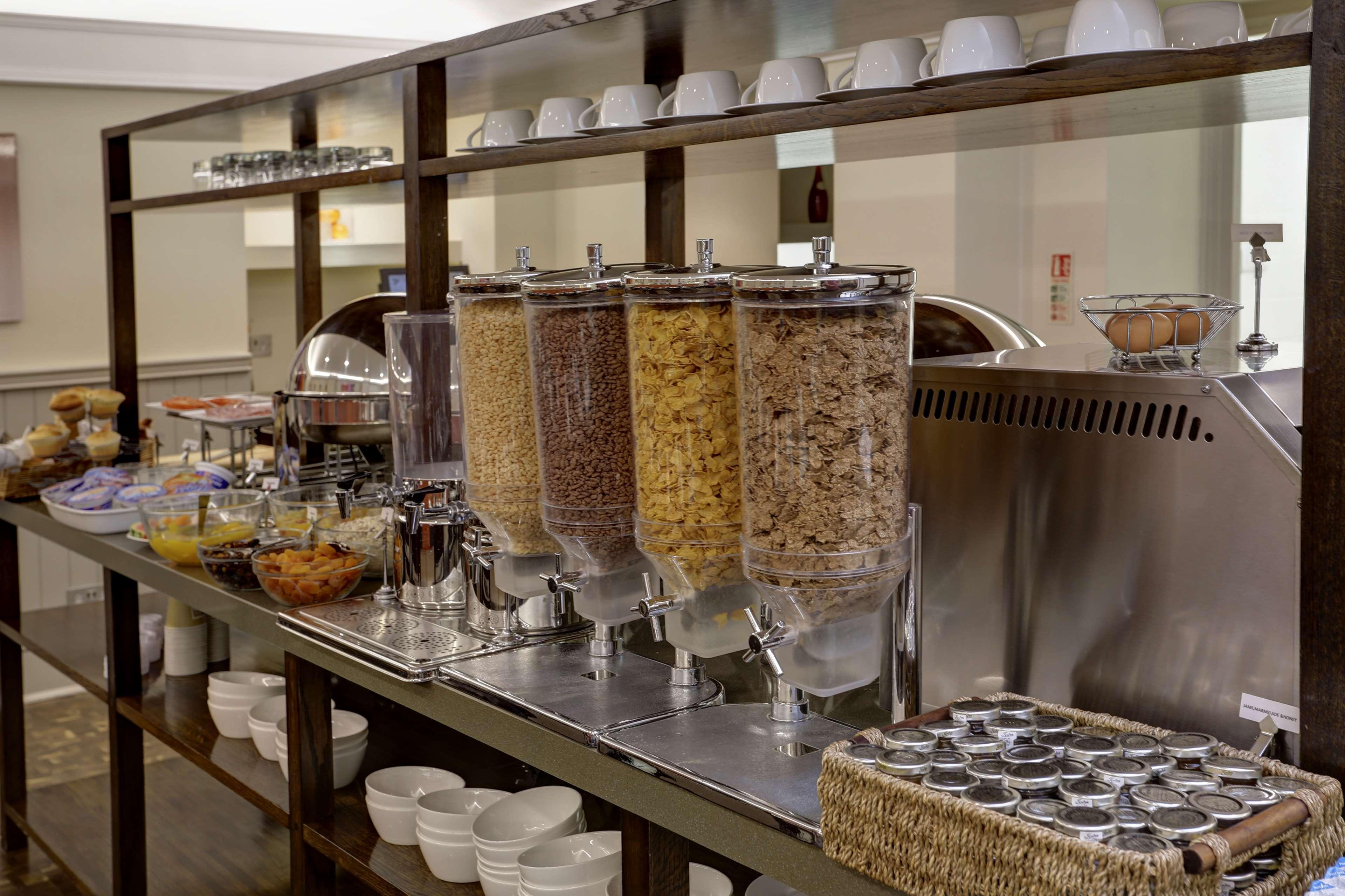 Best Western Mornington Hyde Park Hotel 4*