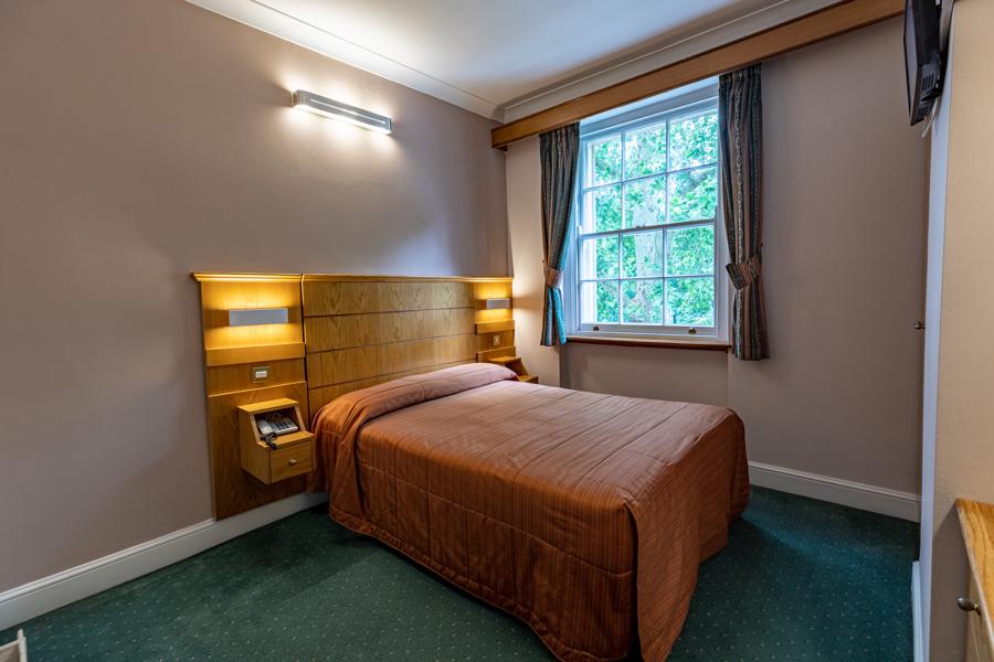 The Nayland 3*