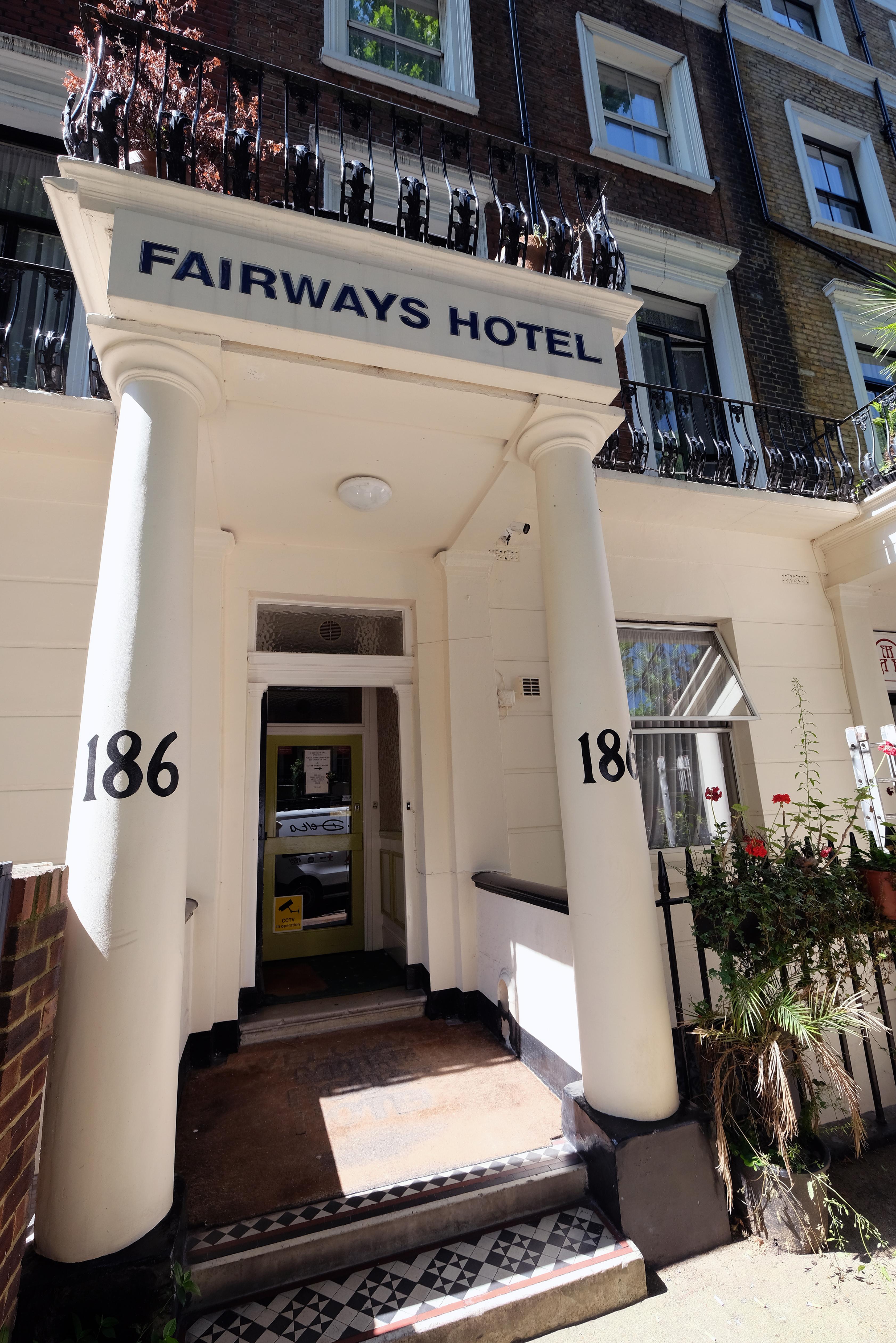 Fairways Paddington Hotel 2*