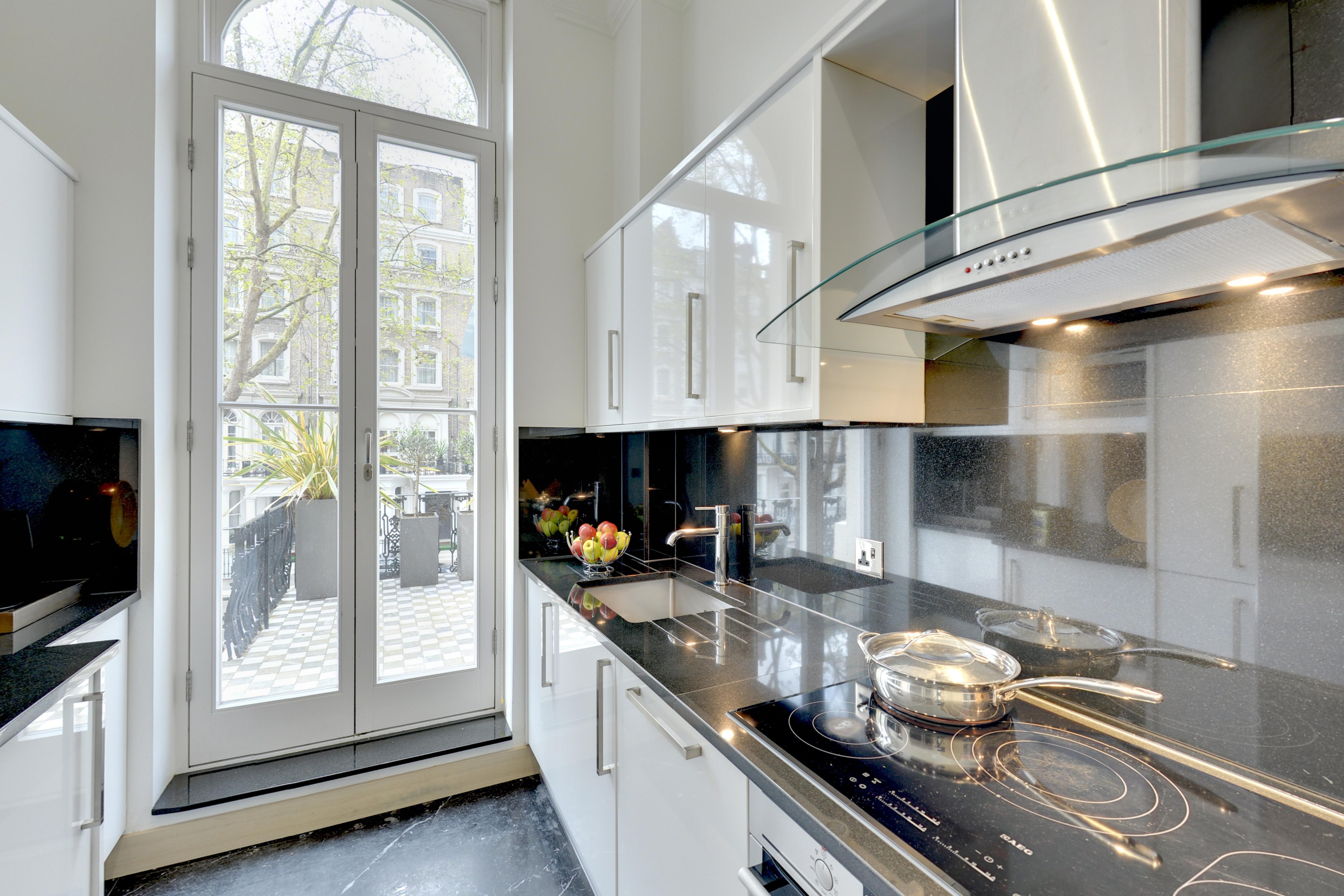 Claverley Court Knightsbridge 5* London