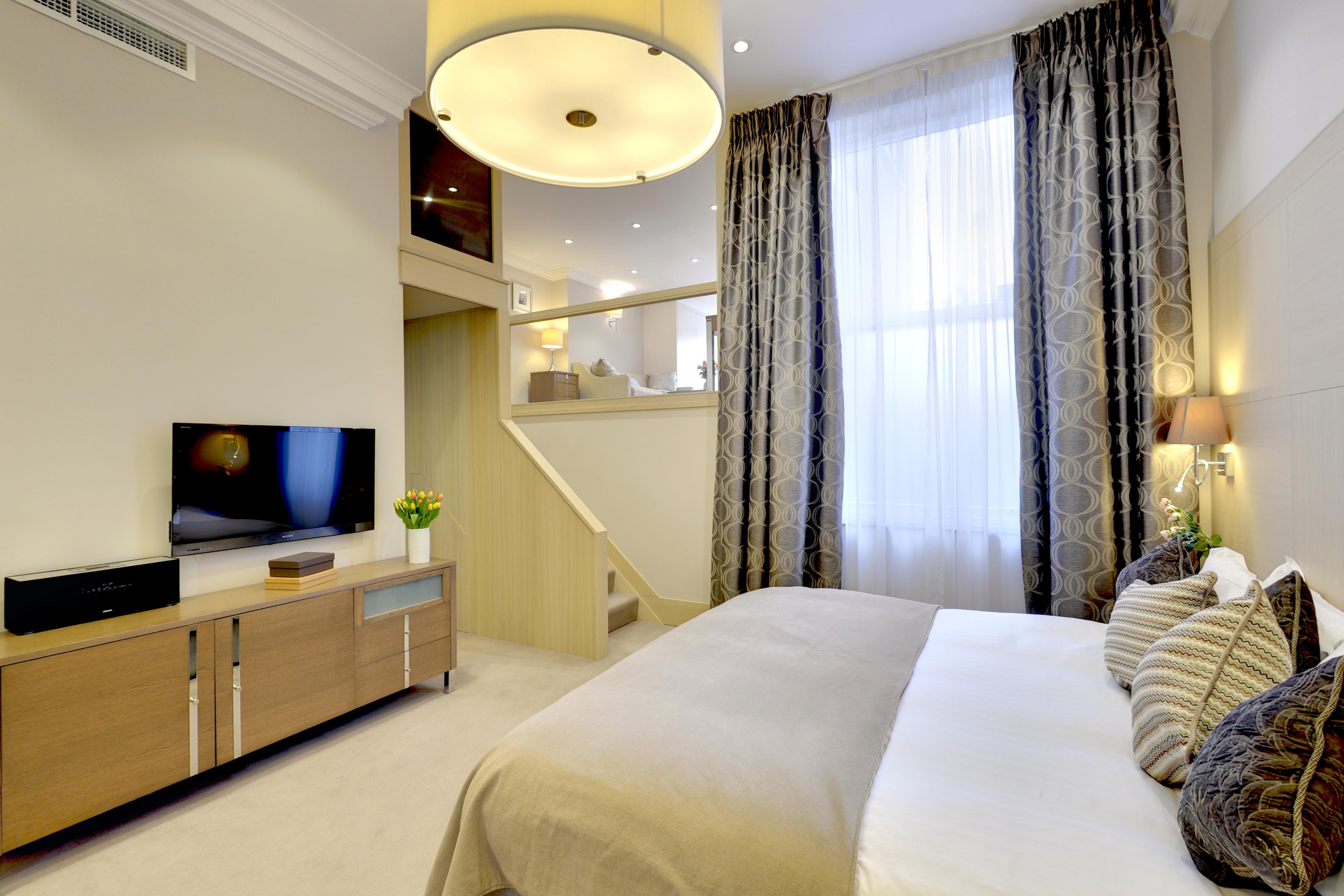 Claverley Court Knightsbridge