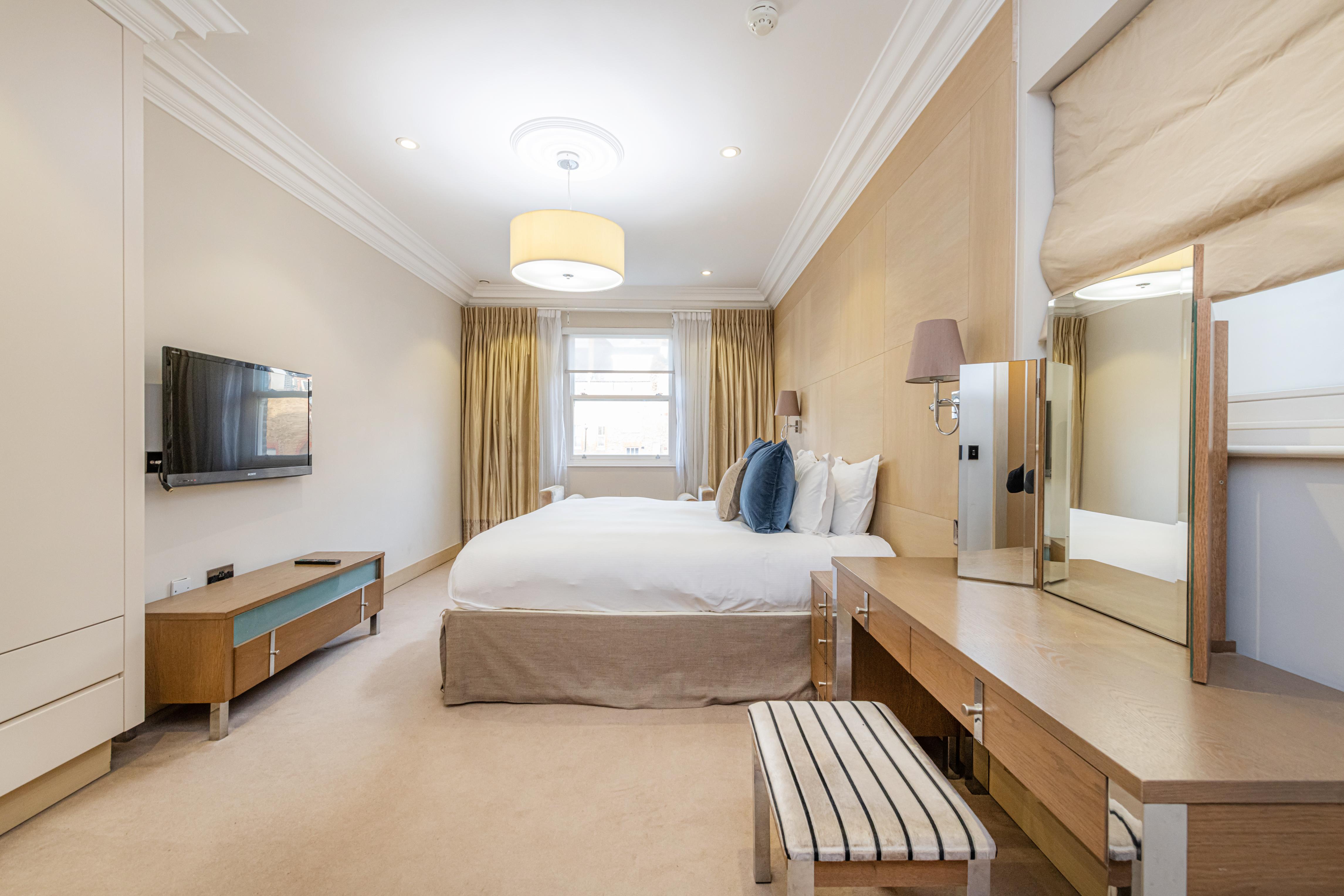 Claverley Court Knightsbridge Aparthotel