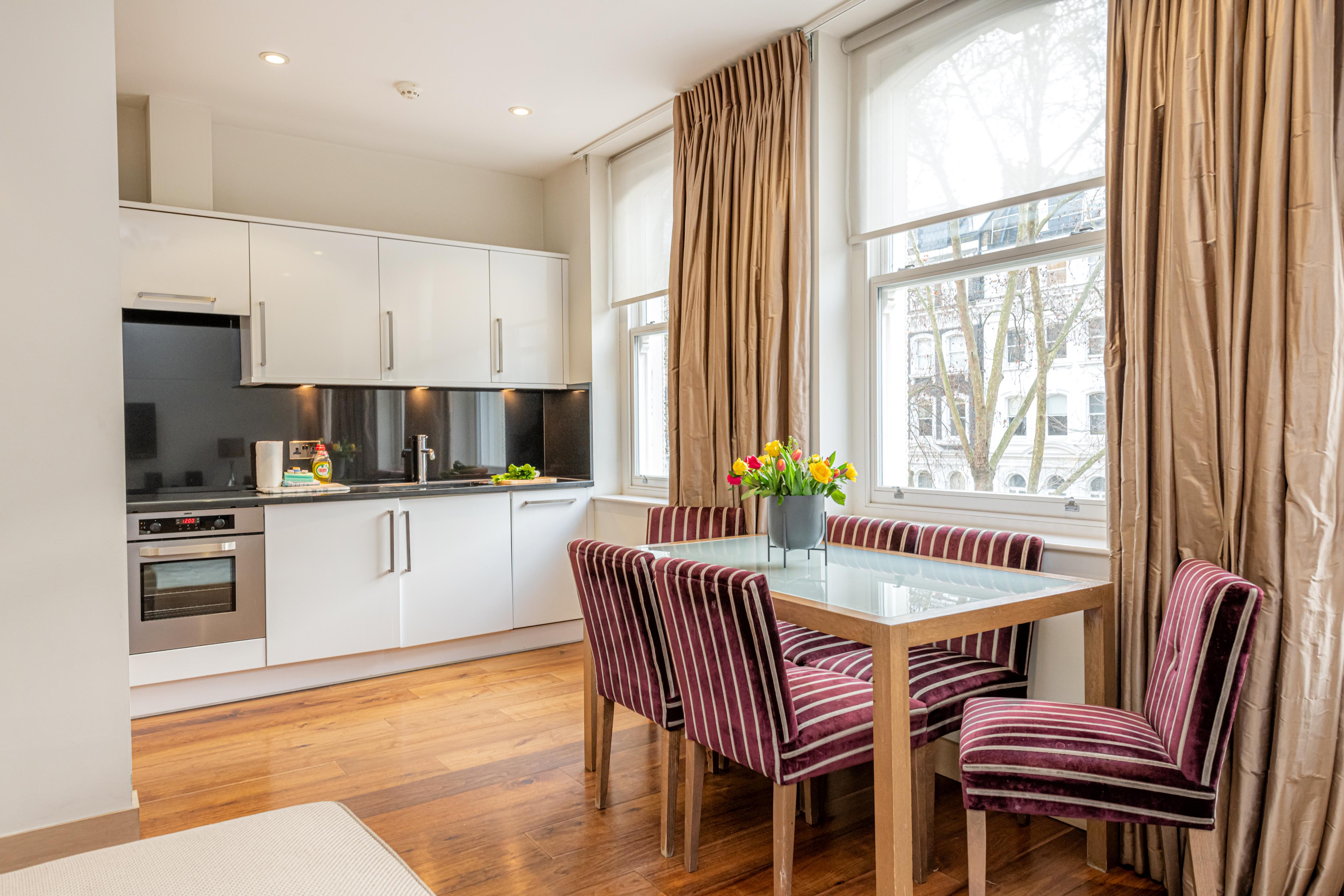 Aparthotel Claverley Court Knightsbridge