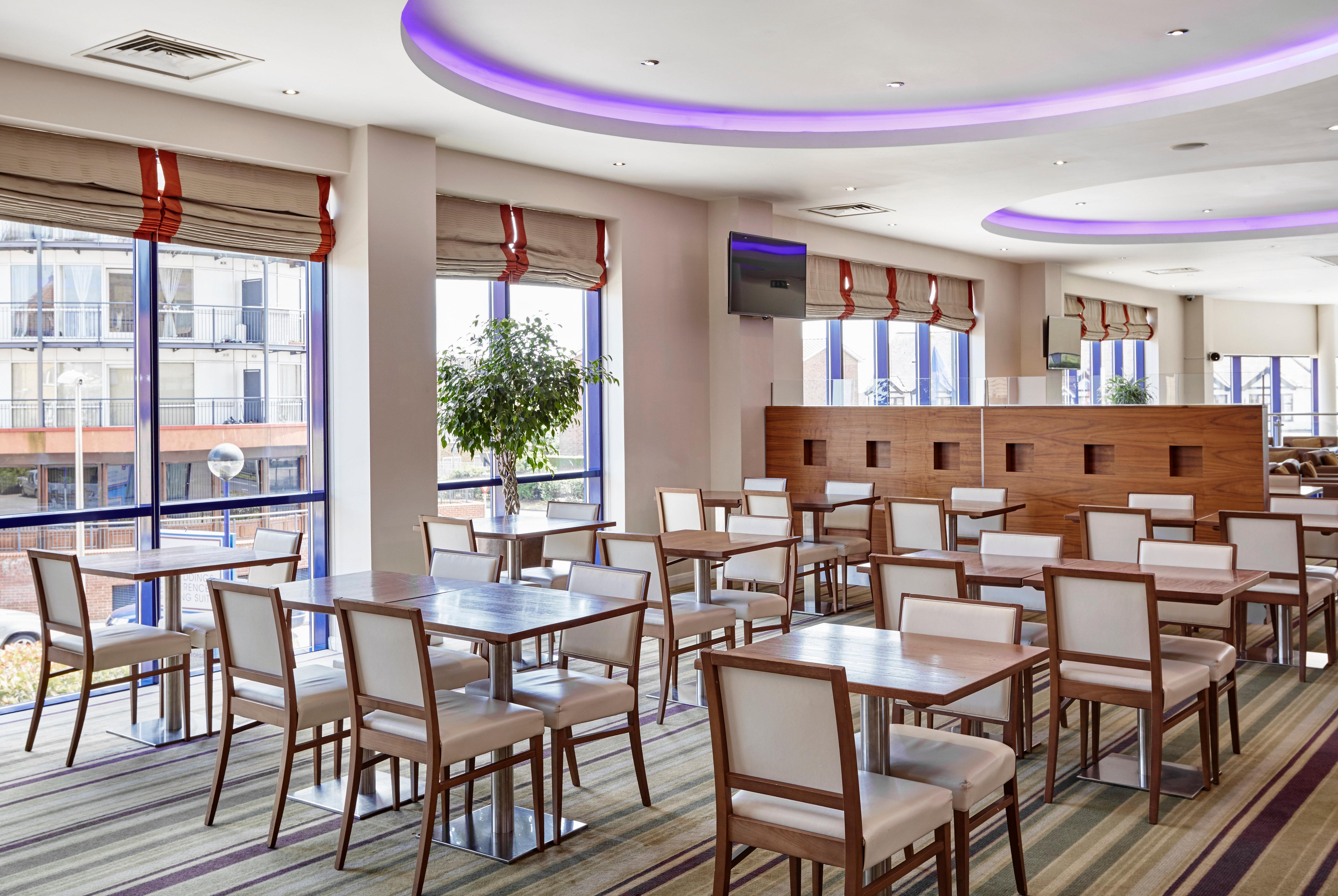 Express - Newbury Park, An Ihg Hotel