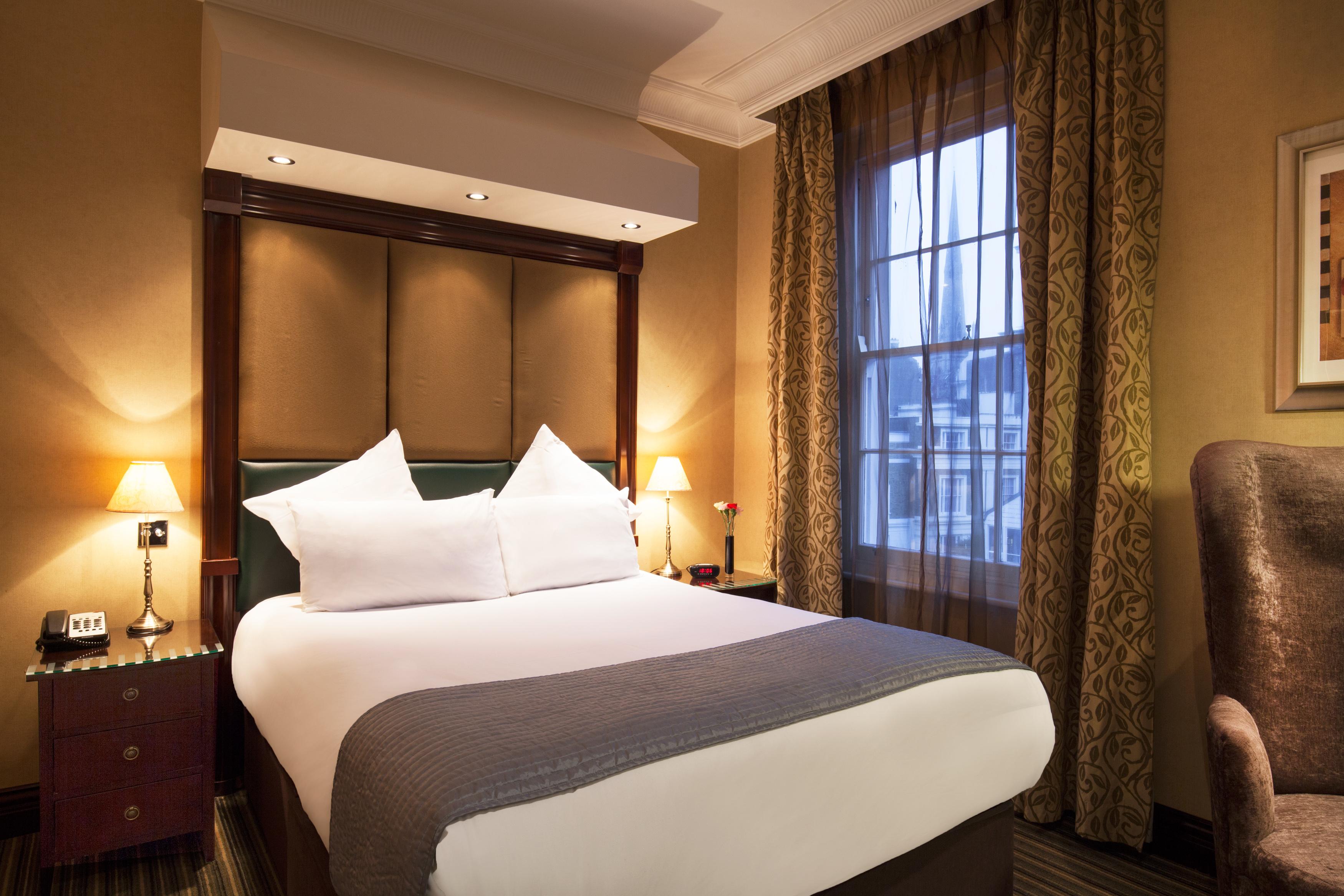 Hotel Park Grand Paddington Court