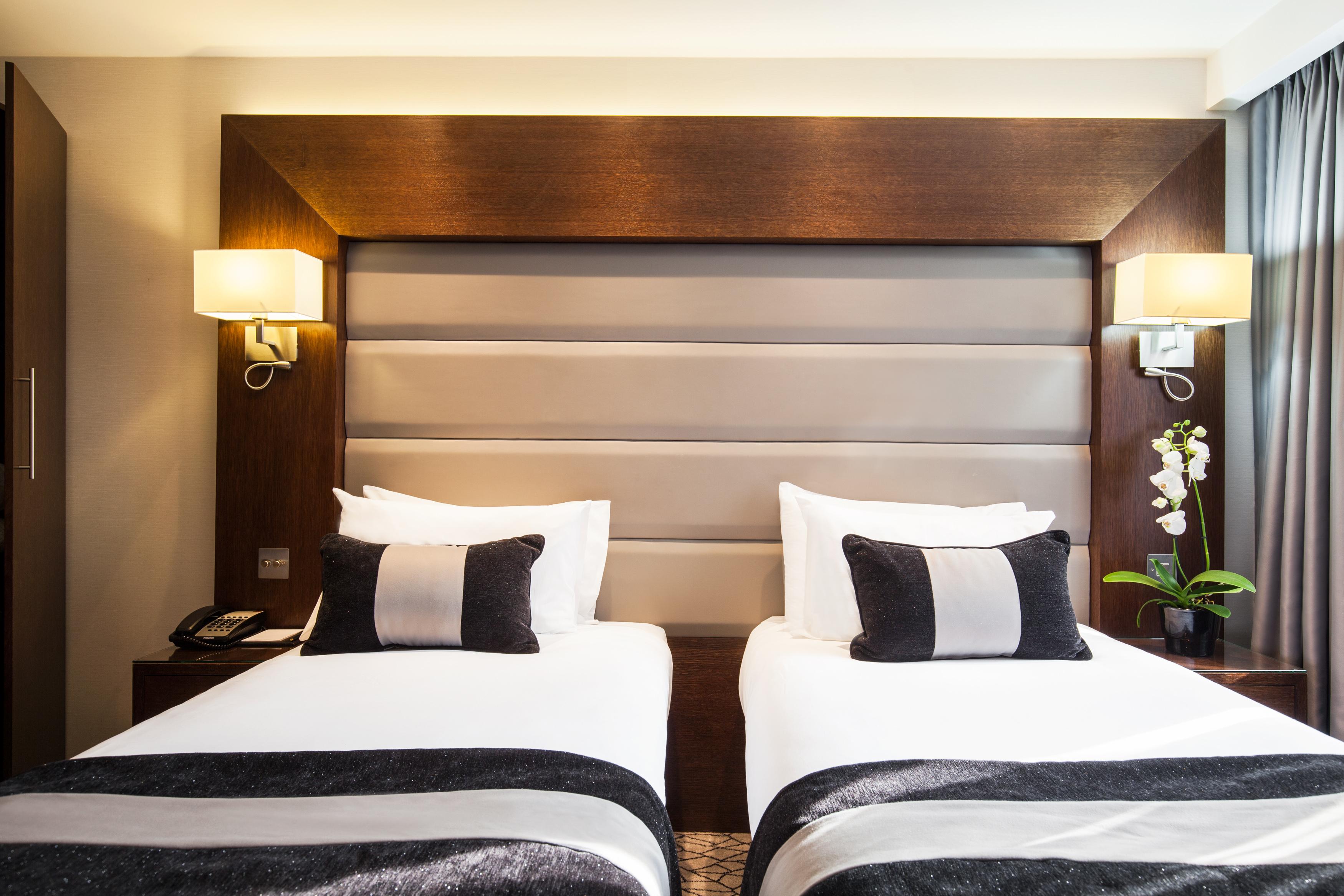 Hotel Park Grand Paddington Court London