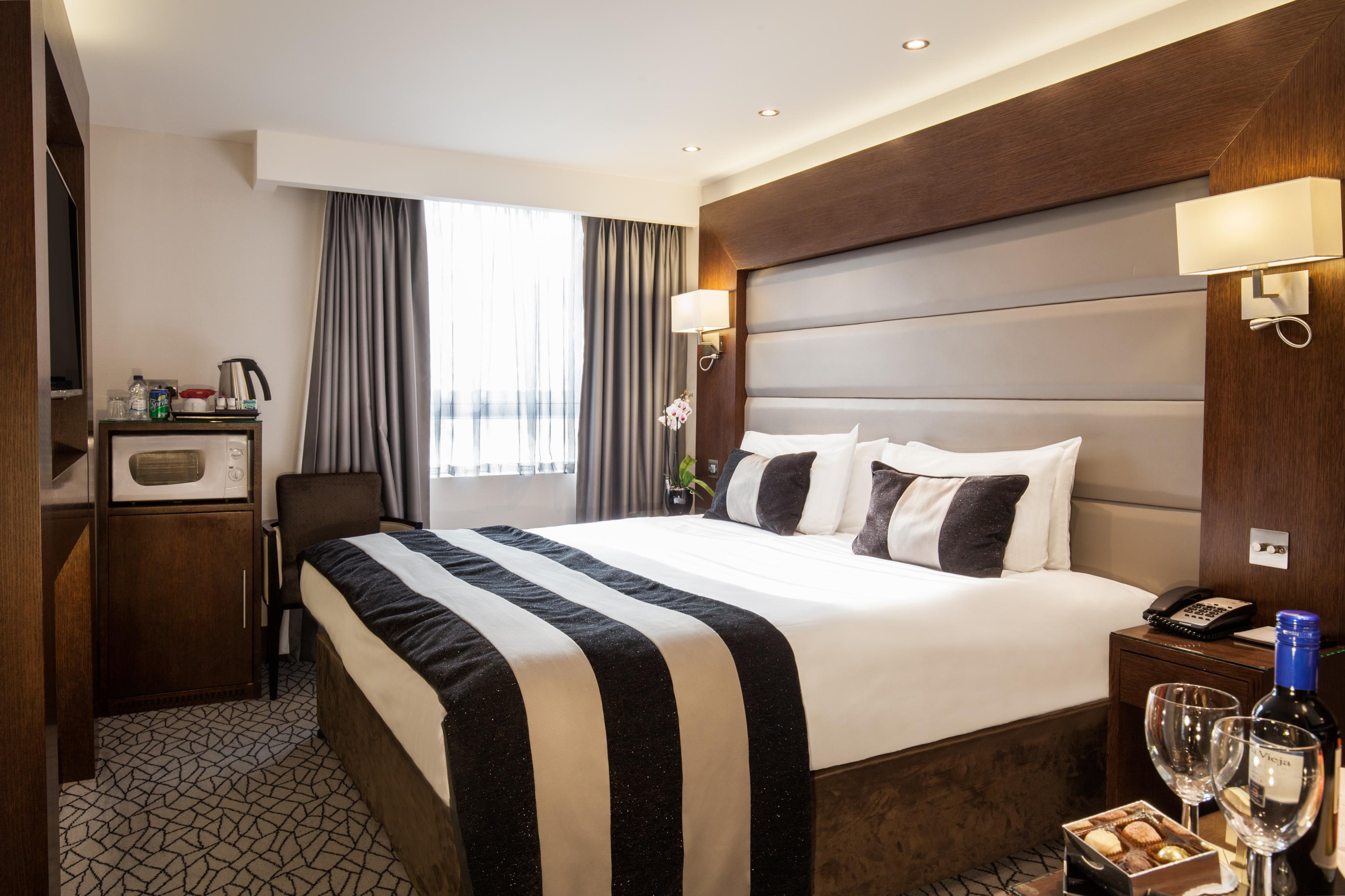 Park Grand Paddington Court Hotel