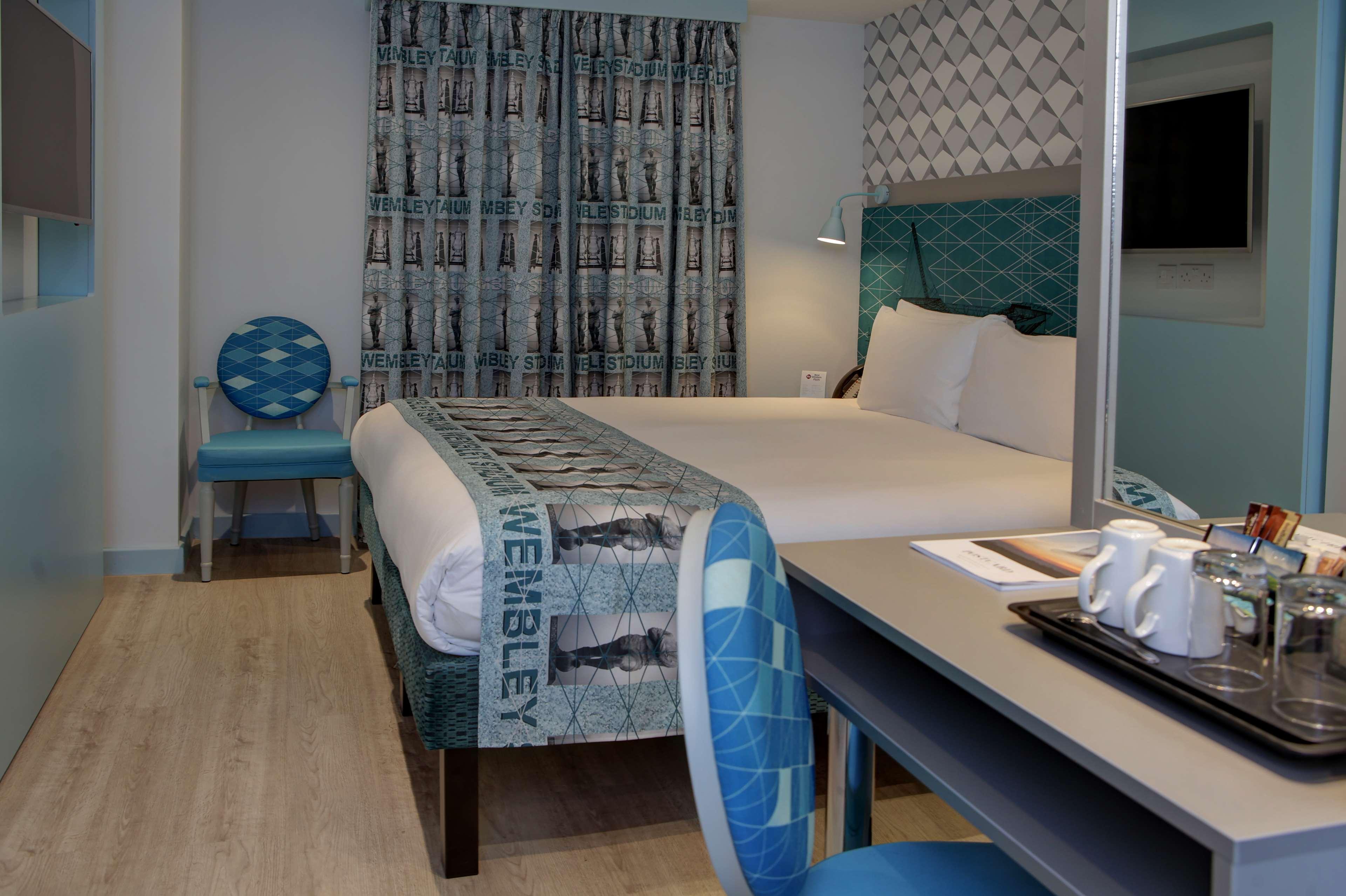 Western Wembley 4*