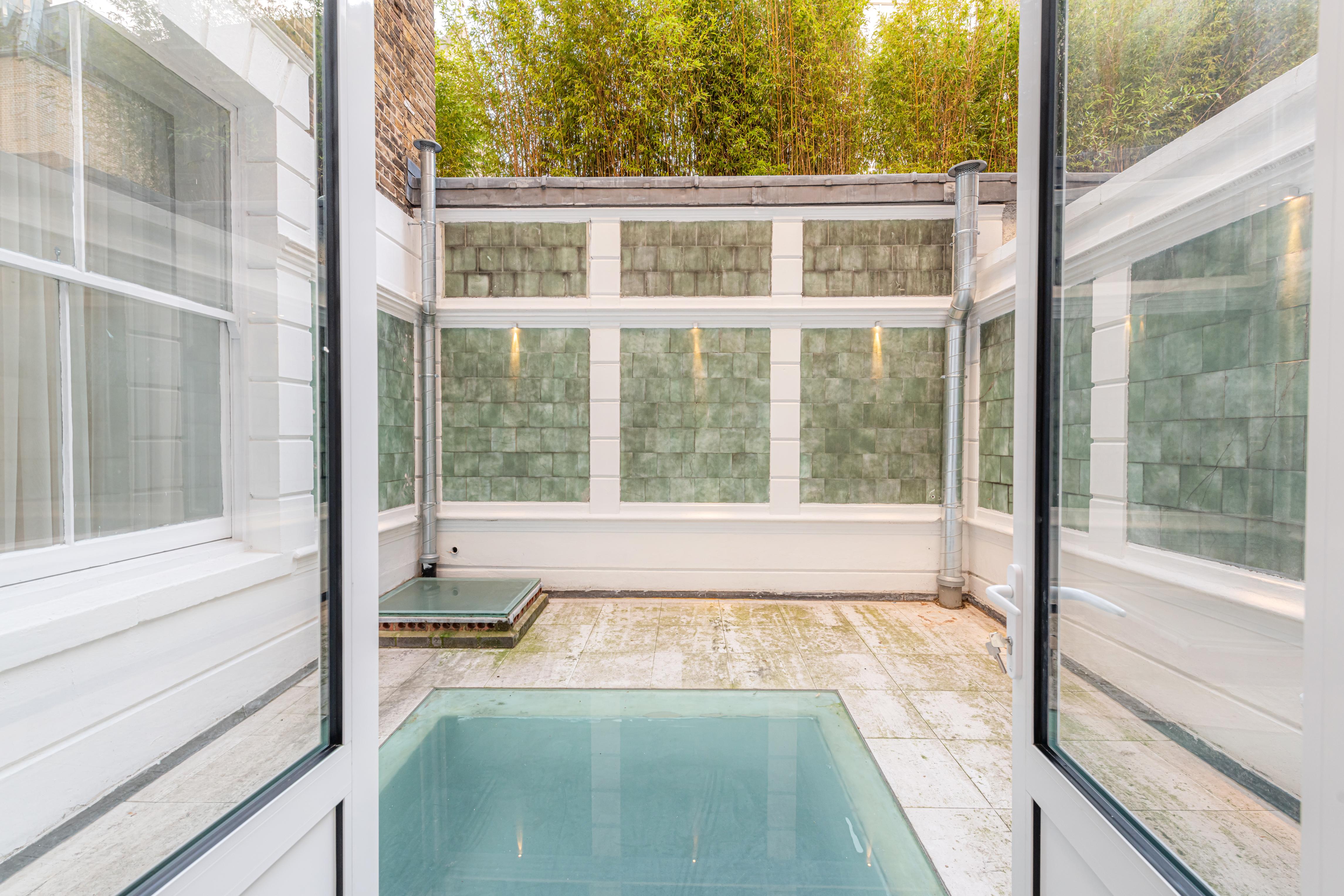20 Hertford Street London