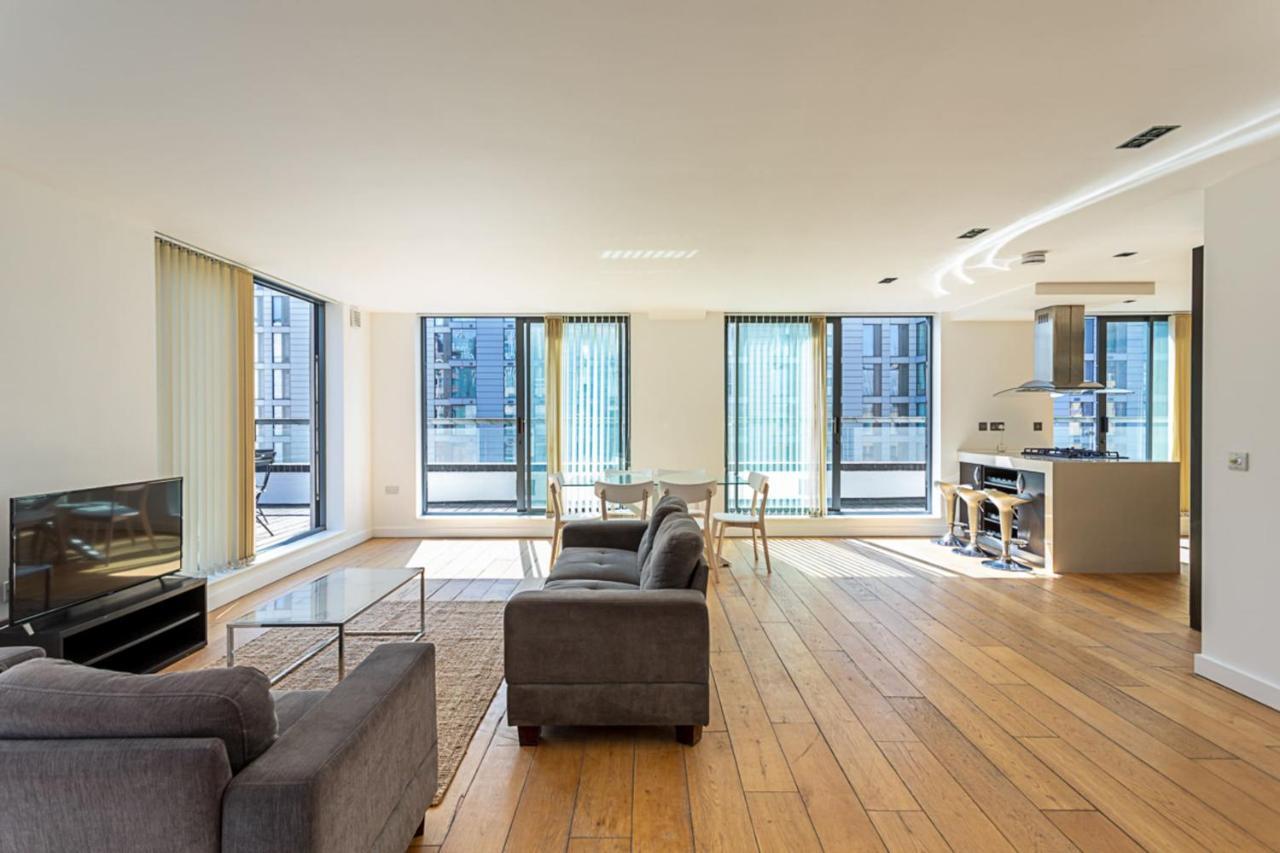 Tower Hill Ix Appartement *