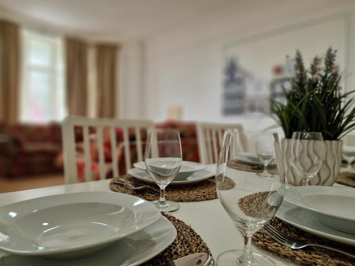 Spacious 4 Bedrooms For 10 Near Marble Arch Appartement Londen