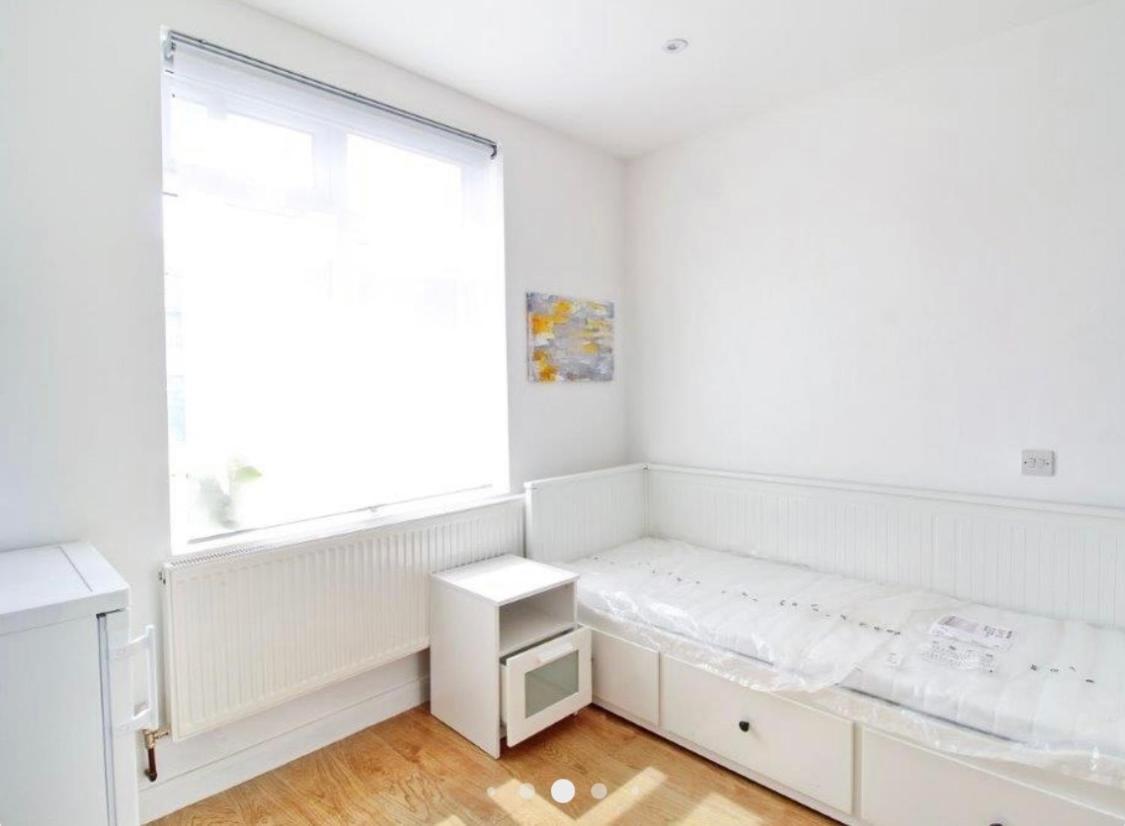 Appartement West Acton Studio Flat Londen