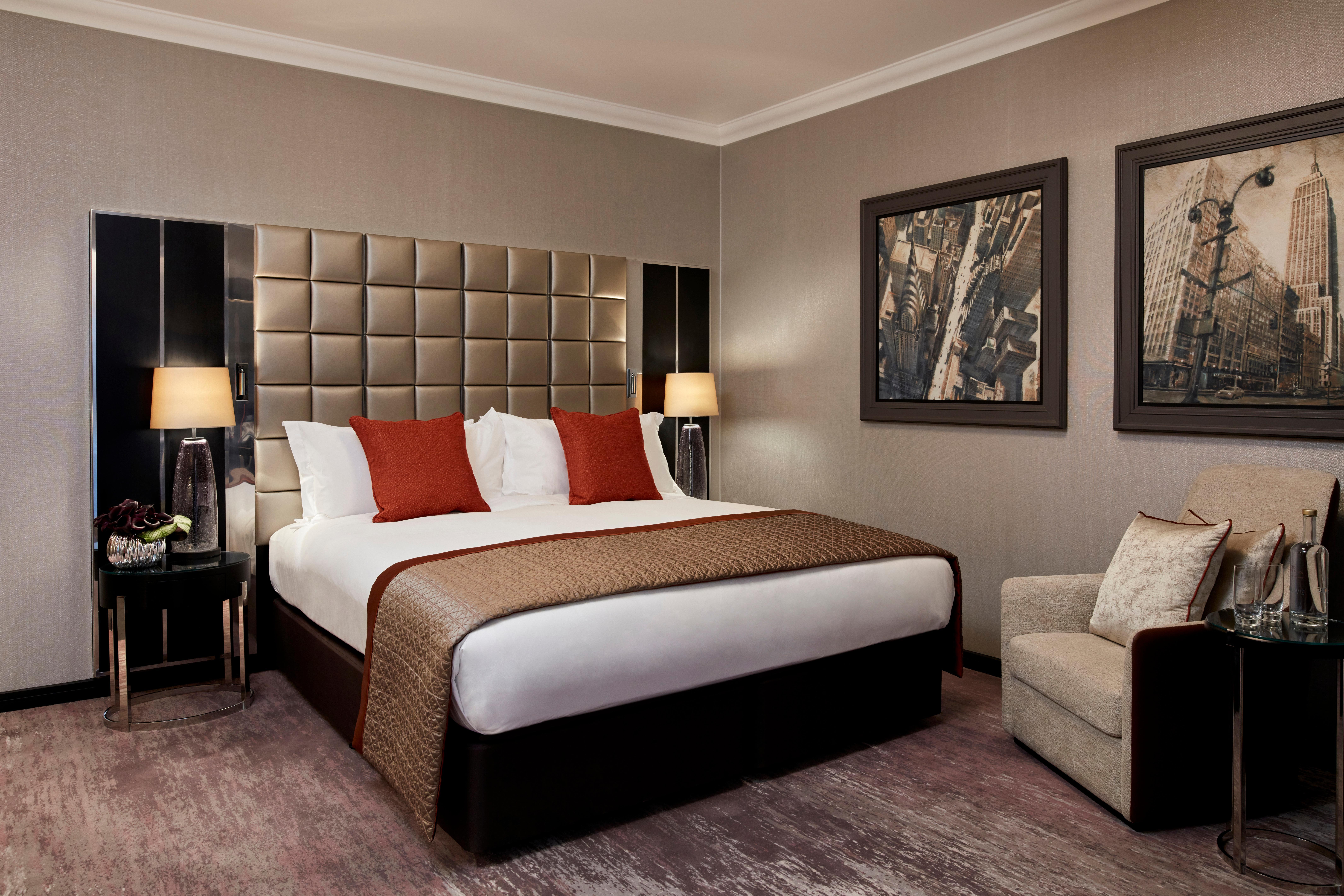 Crowne Plaza - - Embankment 4* London