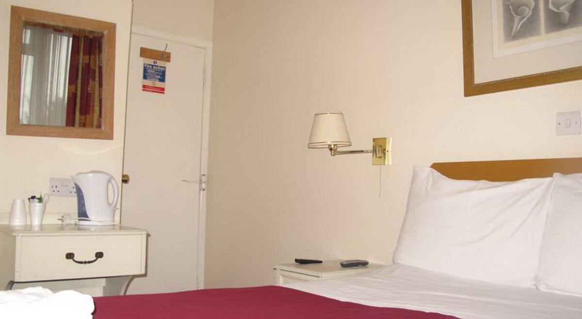 Chiswick Guest house 2*
