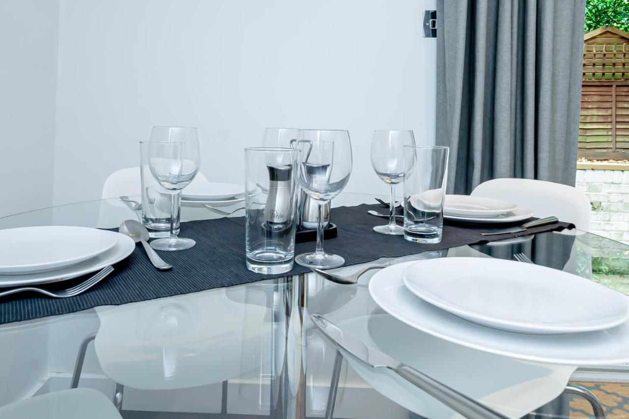 Appartamento Private 2 Bedroom In West Hampstead Londra