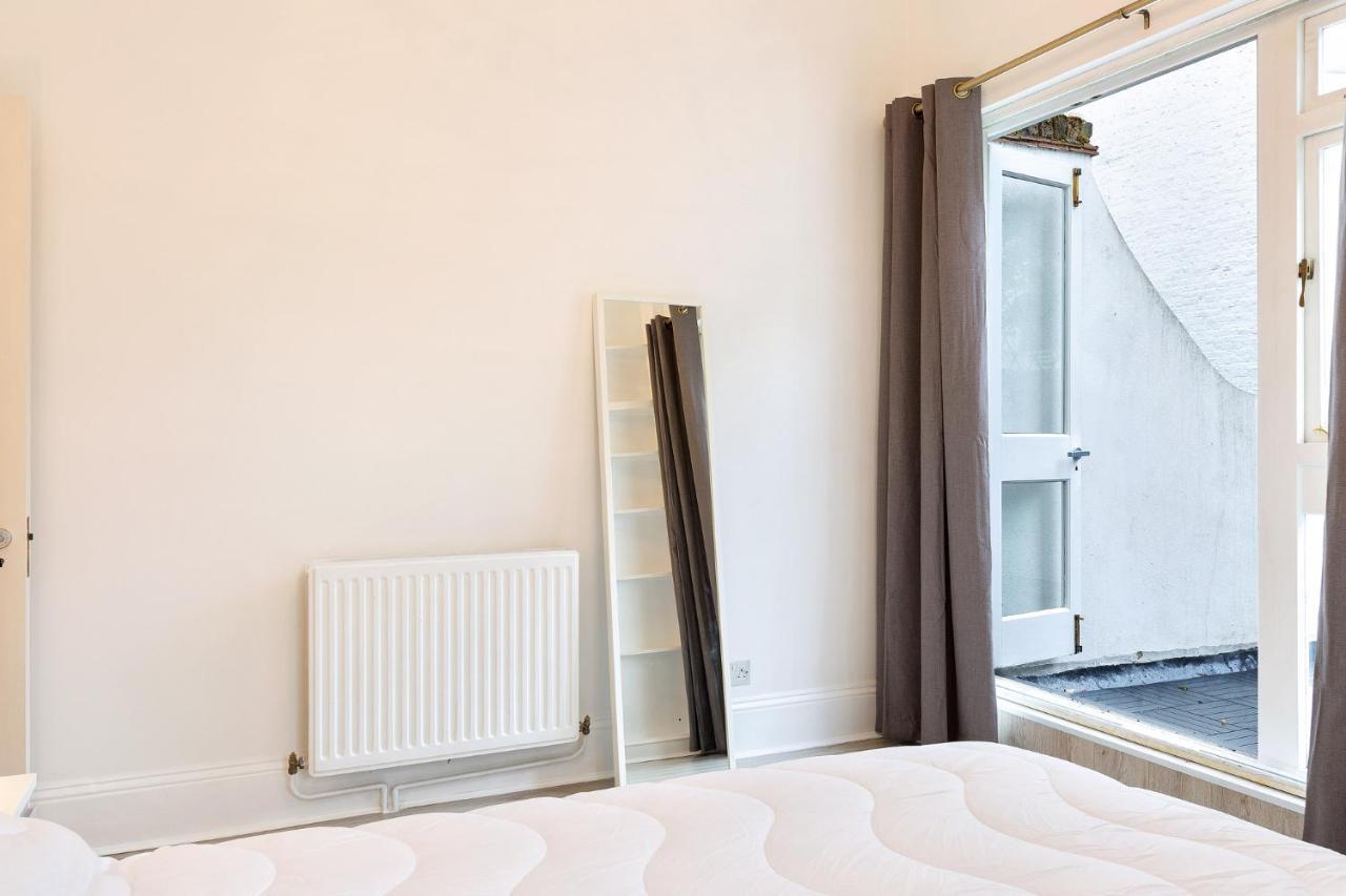 Elegant 2 Bedrooms In Chelsea With Patio Appartement