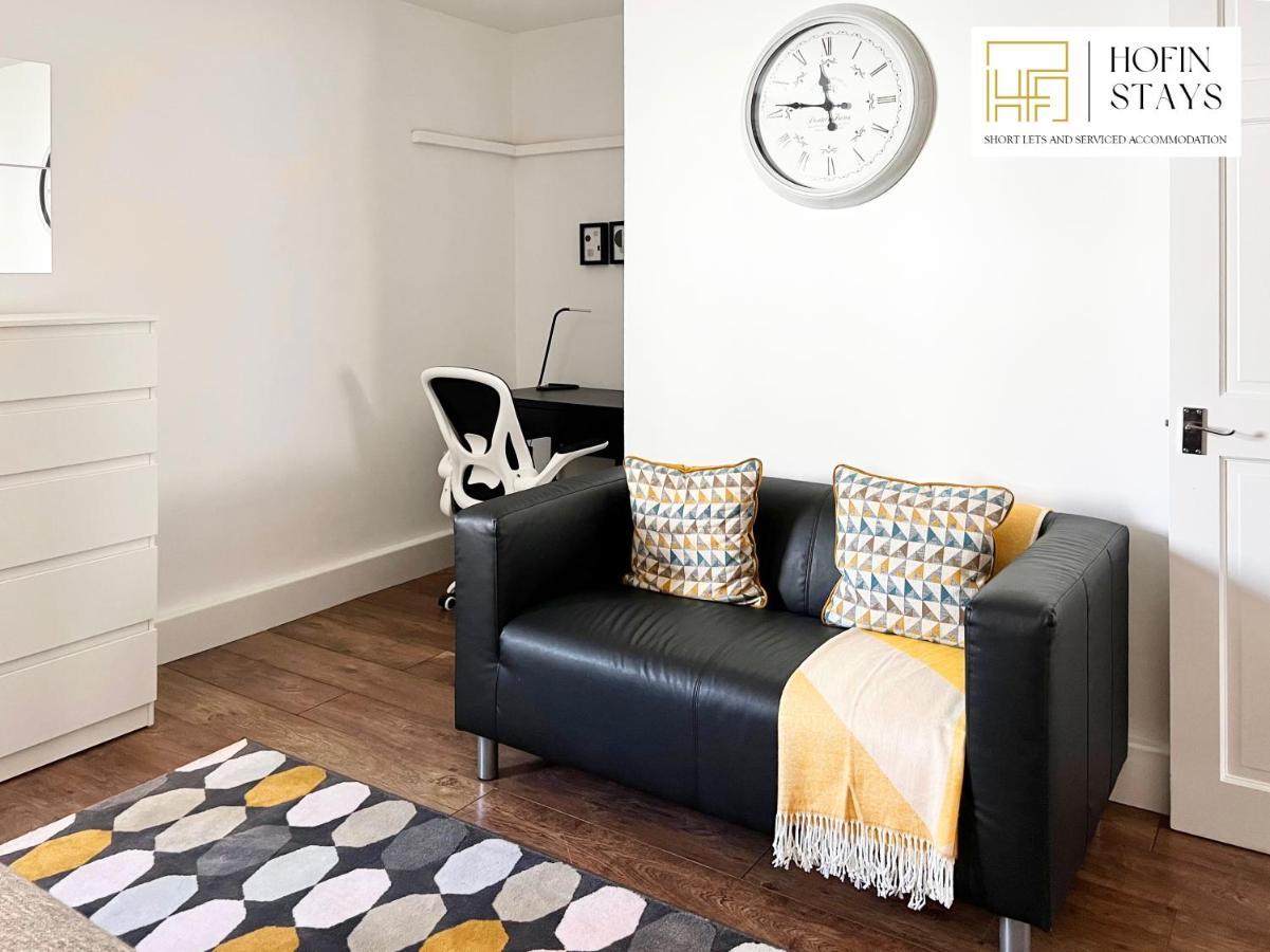 Weekly Or Monthly - Relocation & Business - 4 Guests - By Hofin Stays Short Lets & Serviced * Londra