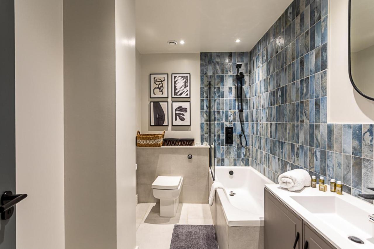 Stunning Modern In The Heart Of Holborn Appartamento