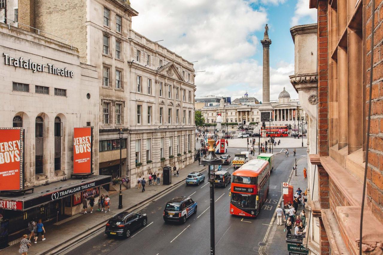 Apartment 2 Bedroom Right On Trafalgar Square