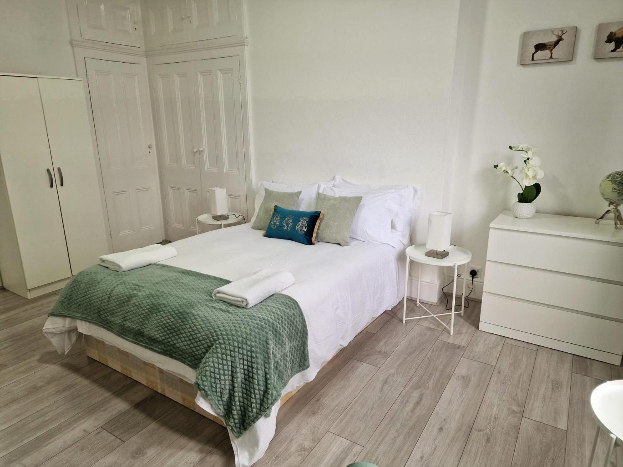 Spacious 4 Bedrooms For 10 Near Marble Arch Appartement