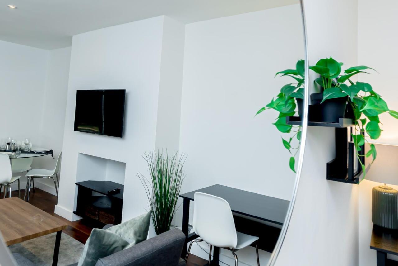 Private 2 Bedroom In West Hampstead Londra
