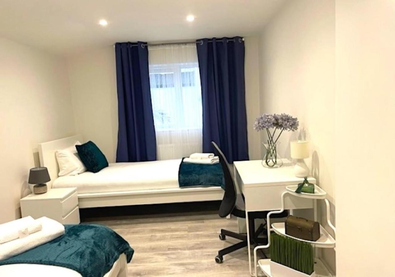 2 Bedroom Serviced # Lägenhet