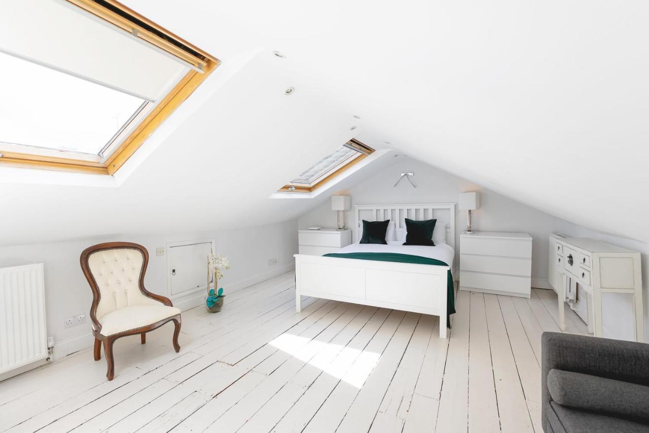 Penthousestays Notting Hill - Chic 2 Bedroom W/ King Beds - Near Portobello Road & Kensington High Street Lejlighed London