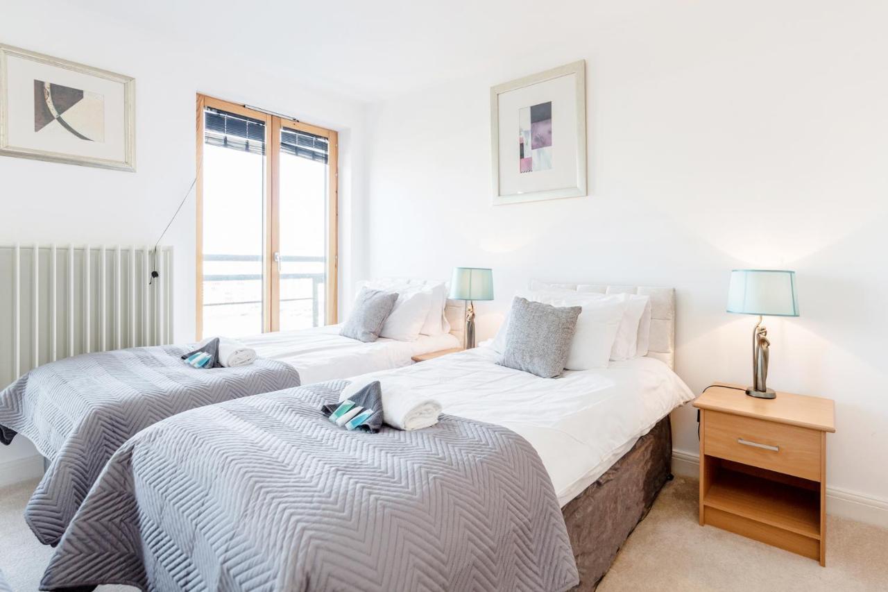 Lägenhet Premium Excel 3 & 2 Bedrooms *