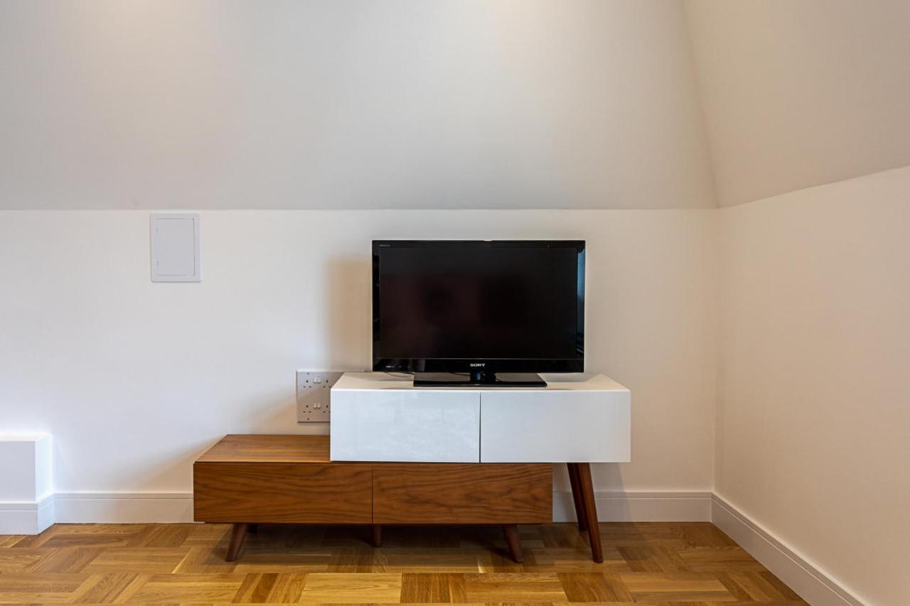 Modern And Stylish In West Kensington Appartamento