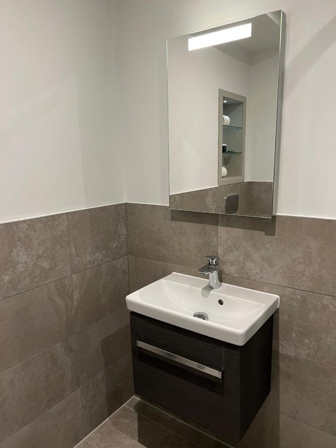 Lejlighed 1 Double Bed Apartament With Gym, Cinema And Pool Table In Front Of The Wembley Stadium *