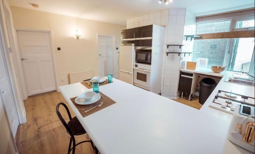 Lovely 3 Bedroom Flat In Marylebone Lejlighed *