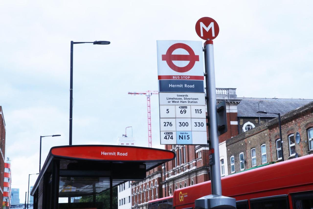 Canning Town Warms Cozy One Bedroom Londen