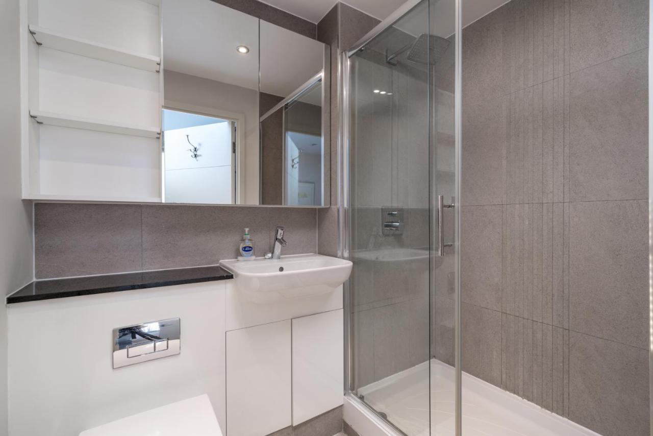 Superb Artist Flat With Free Parking By Portobello Appartement *