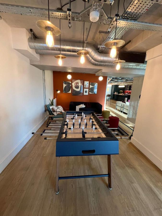 Lejlighed 1 Double Bed Apartament With Gym, Cinema And Pool Table In Front Of The Wembley Stadium