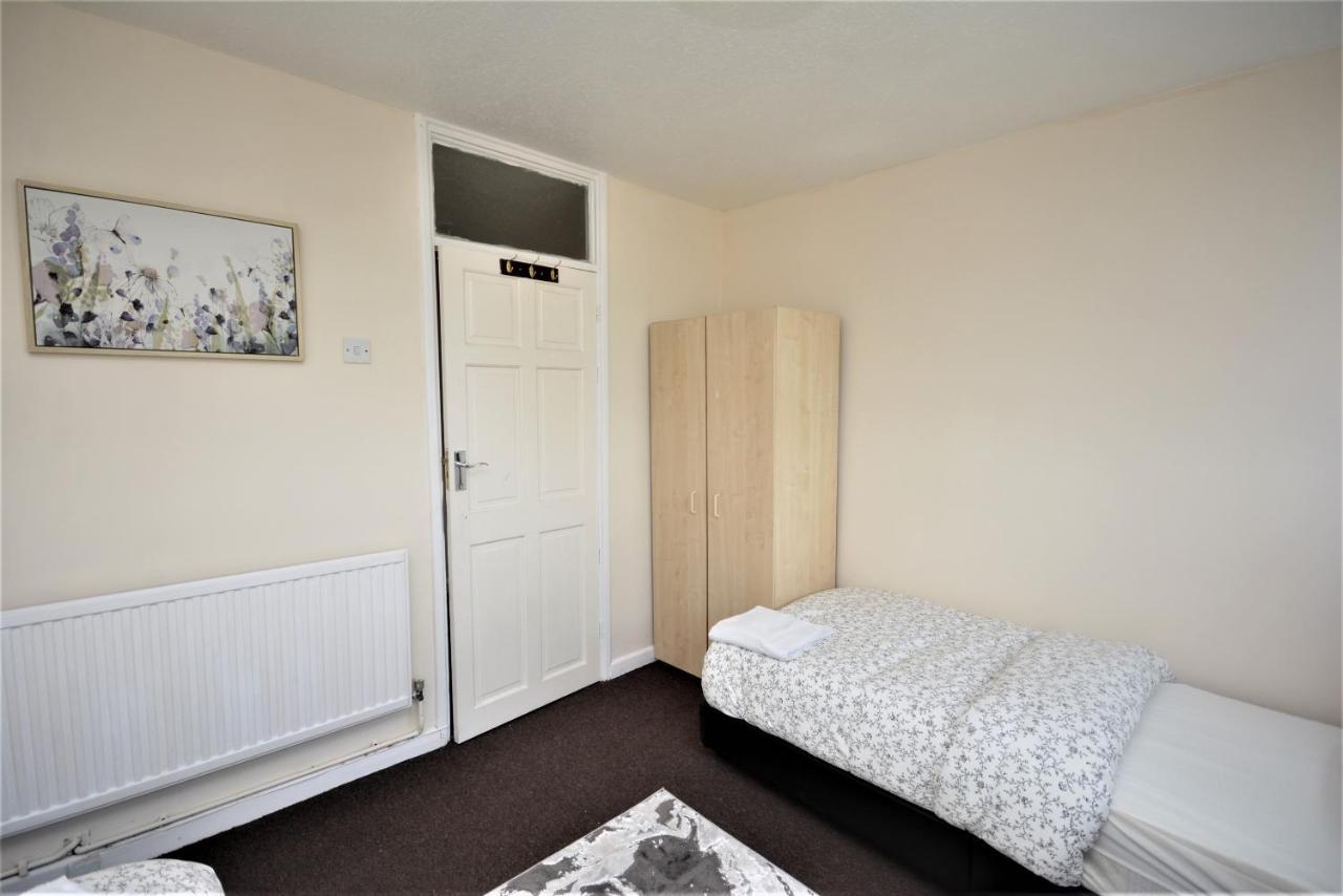 Appartement Zone 2 Two Bedroom Maisonette Londen