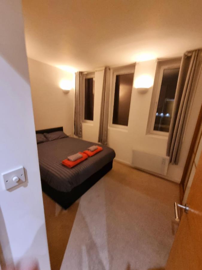 Appartamento Executive E15 & Exclusive Terrace Views Of Londra