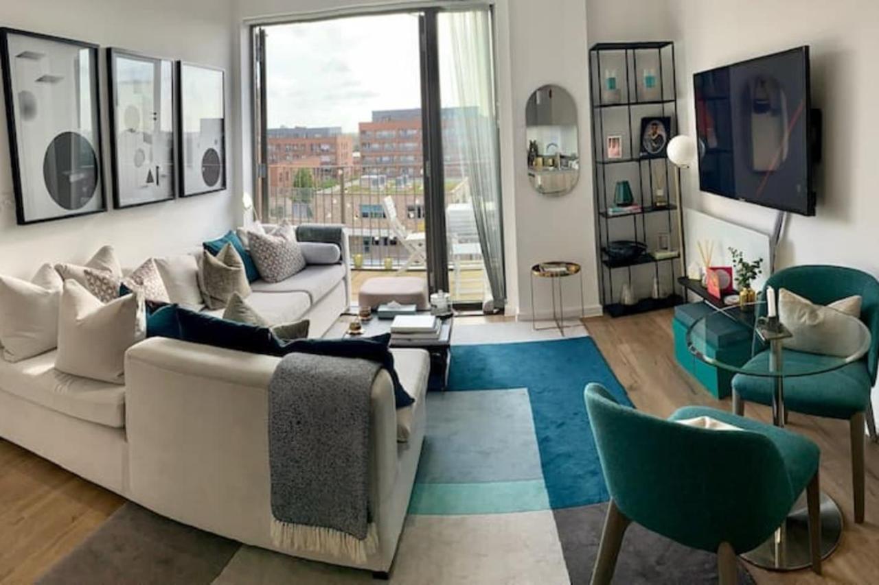 Stylish And Chic 1 Bedroom In Canning Town Lägenhet London