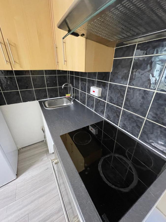 Miles Building 2 Apartment London