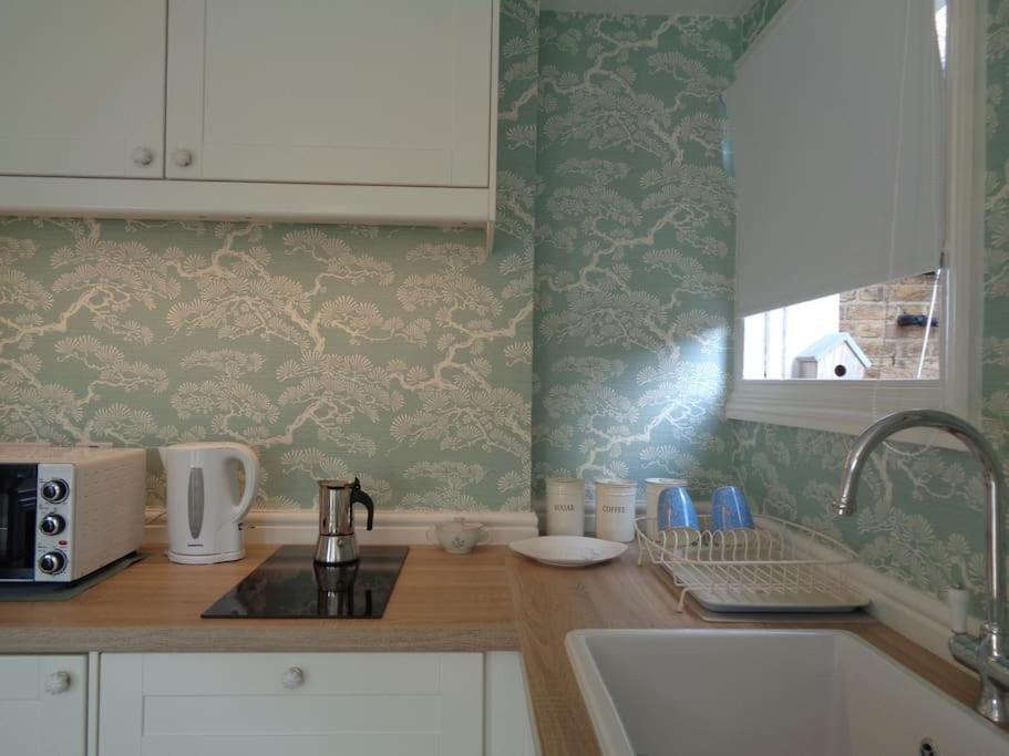 Charming Style Flat Apartment London