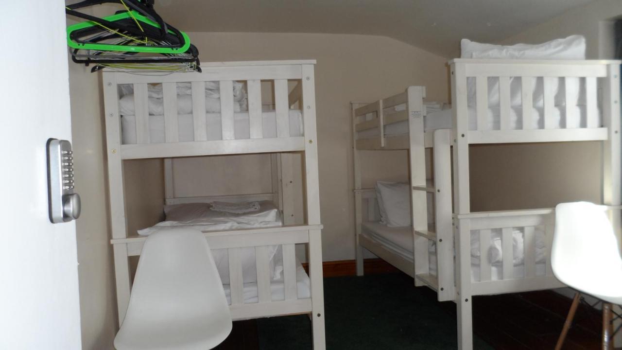 Bubblesbnb- 4 Bedroom House Vakantiehuis *